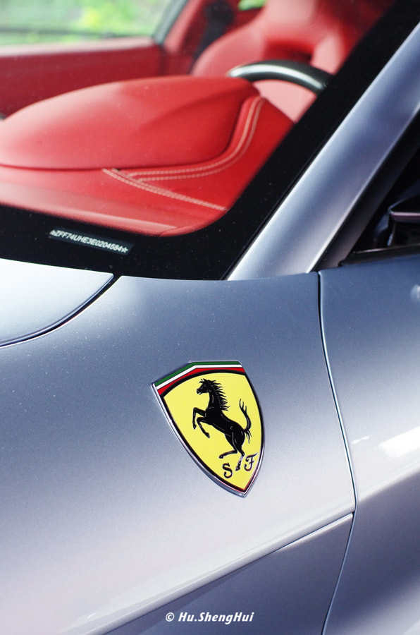 Pentax K-5 + Pentax smc FA 43mm F1.9 Limited sample photo. Ferrari photography