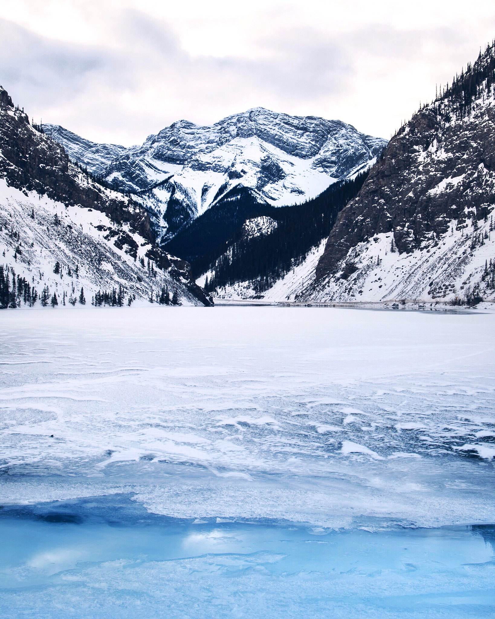 Nikon AF-S Nikkor 20mm F1.8G ED sample photo. Frozen goat pond. kananaskis. alberta. photography