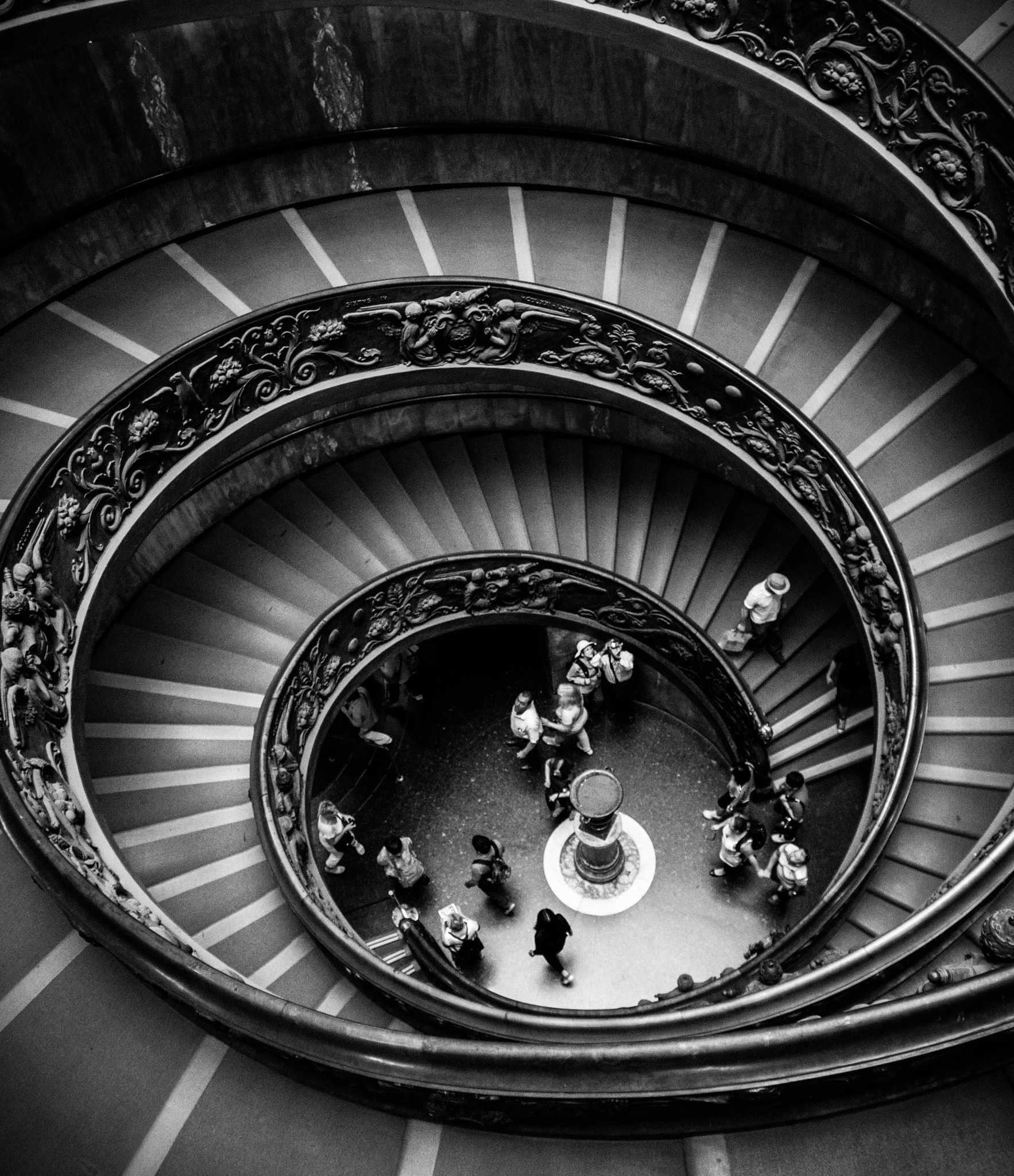 Sigma 17-70mm F2.8-4 DC Macro OS HSM | C sample photo. Italy photography