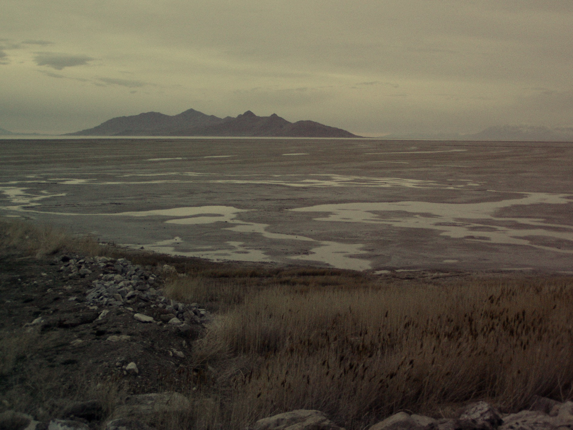 Olympus C720UZ sample photo. Great salt lake area 9 photography