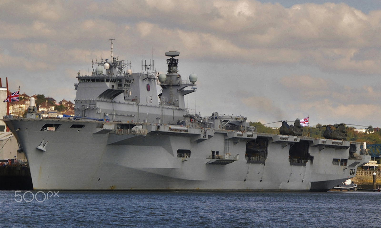 Nikon D300 sample photo. Hms ocean photography