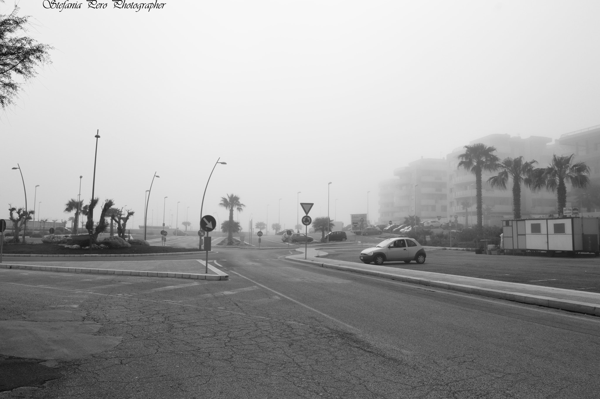 IX-Nikkor 30-60mm f/4-5.6 sample photo. Fog in monopoli photography