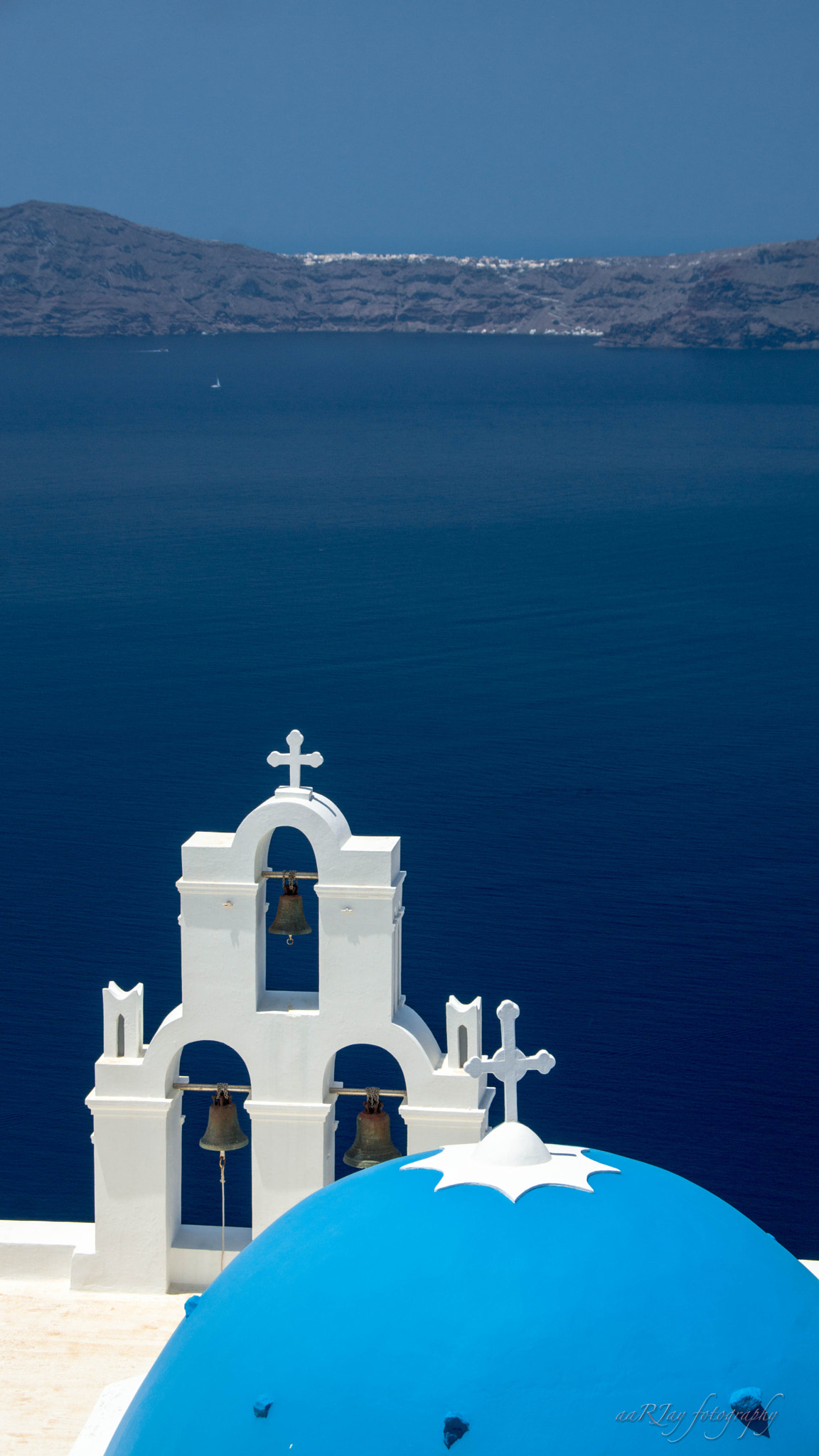 Sony SLT-A77 sample photo. Into the caldera photography