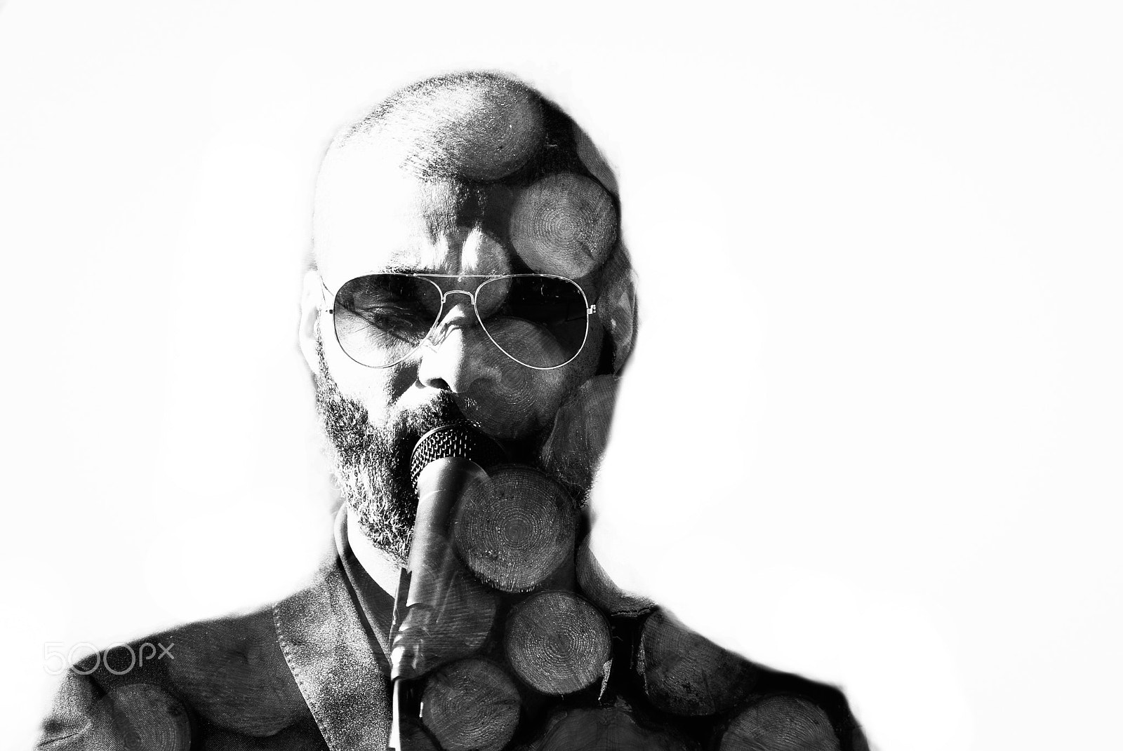 Pentax K10D + Sigma sample photo. Singer tree man photography