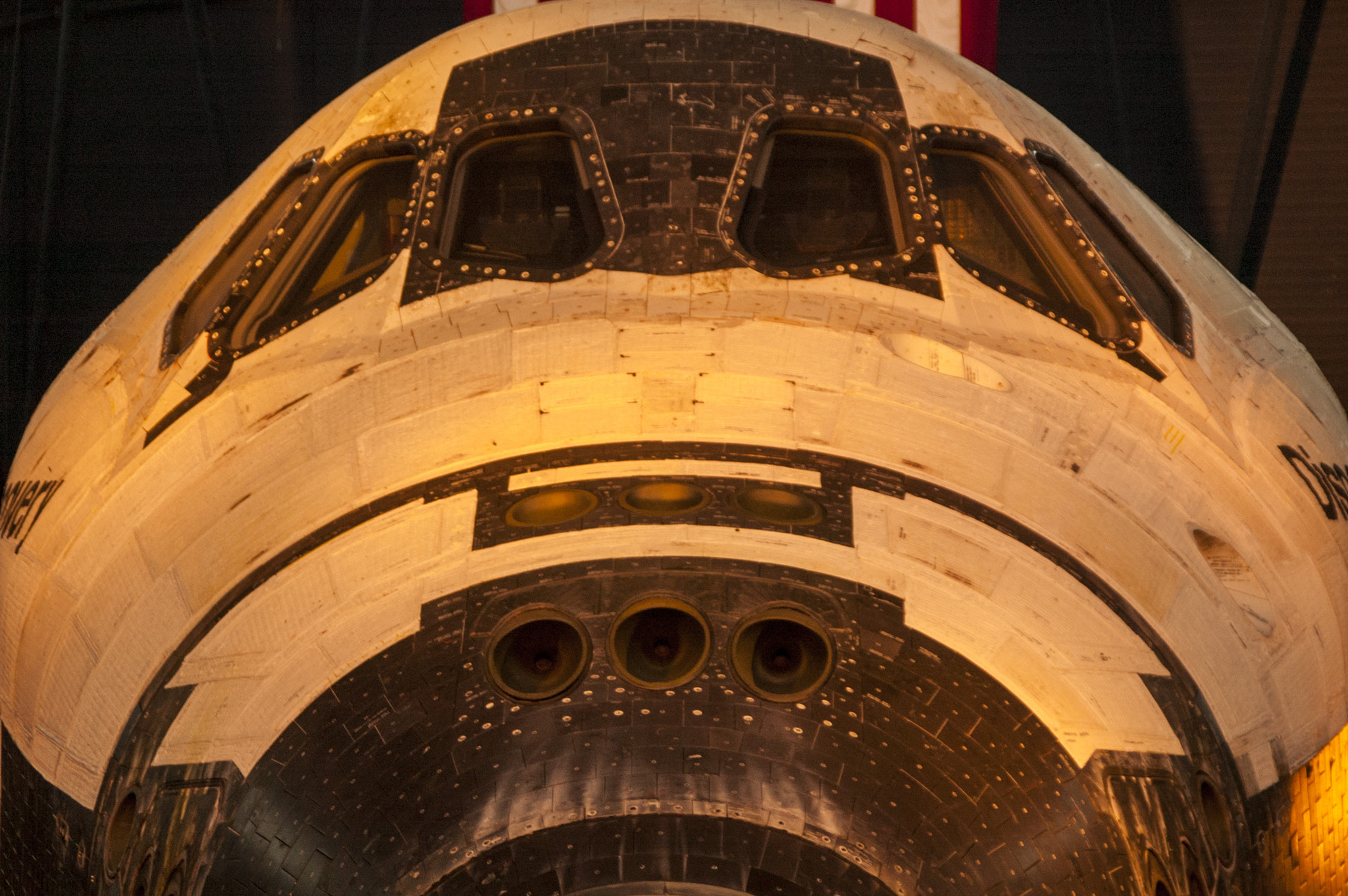 Nikon D70s sample photo. Space shuttle discovery, resting in peace. photography