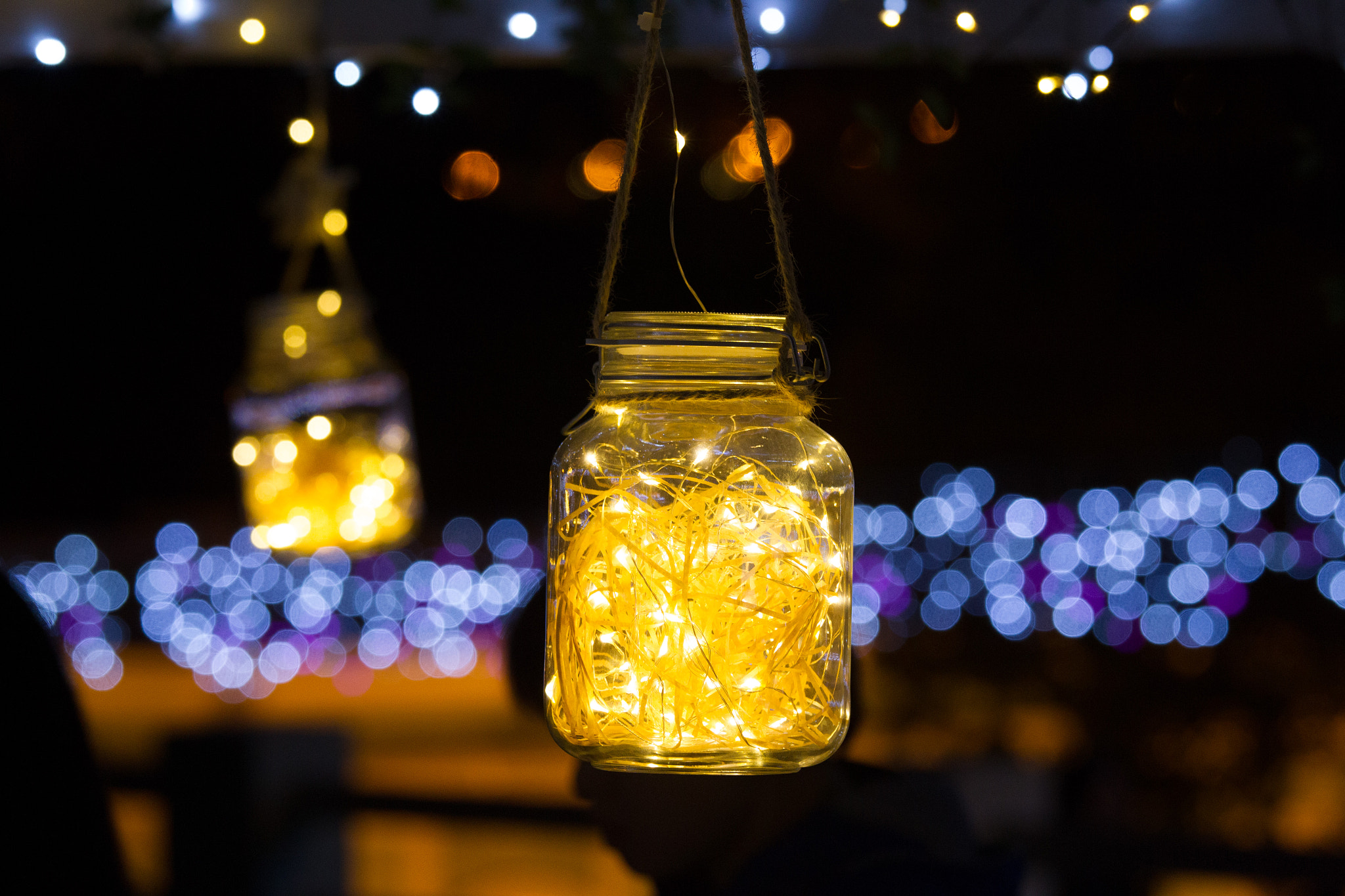 Canon EOS-1D Mark IV sample photo. Lights photography