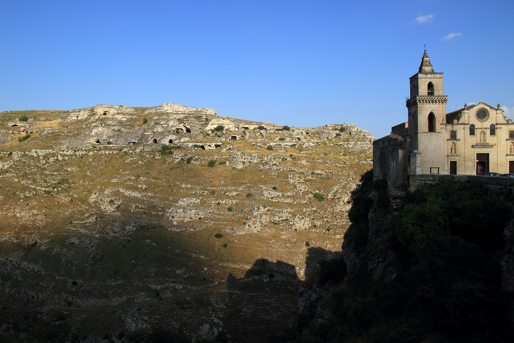 Sigma 17-70mm F2.8-4 DC Macro OS HSM sample photo. Matera photography