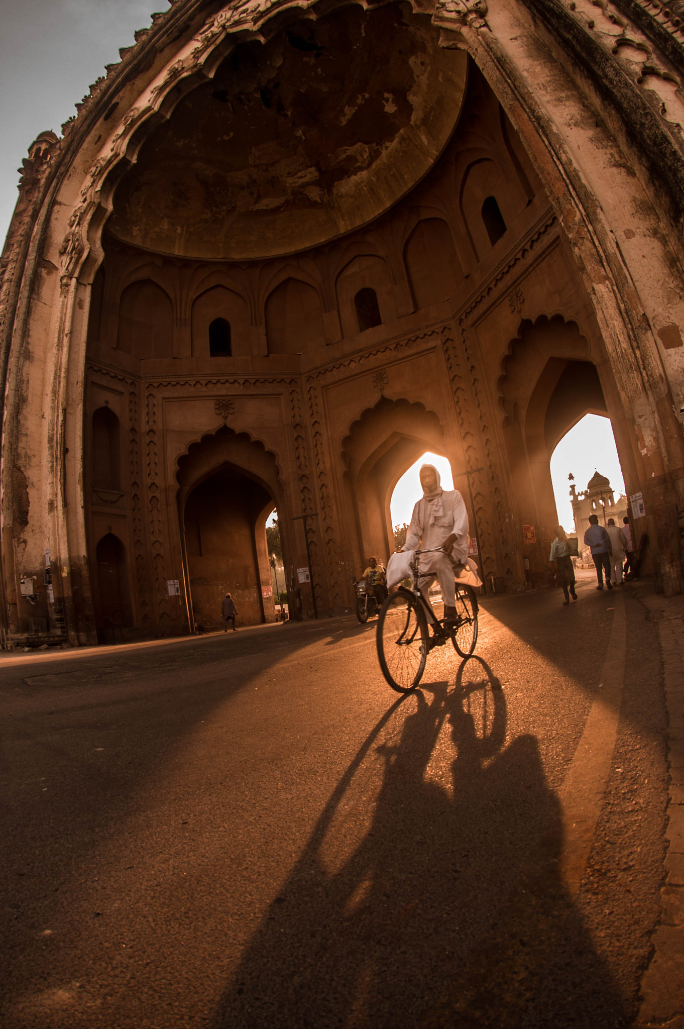 Nikon AF DX Fisheye-Nikkor 10.5mm F2.8G ED sample photo. Chowk, lucknow photography