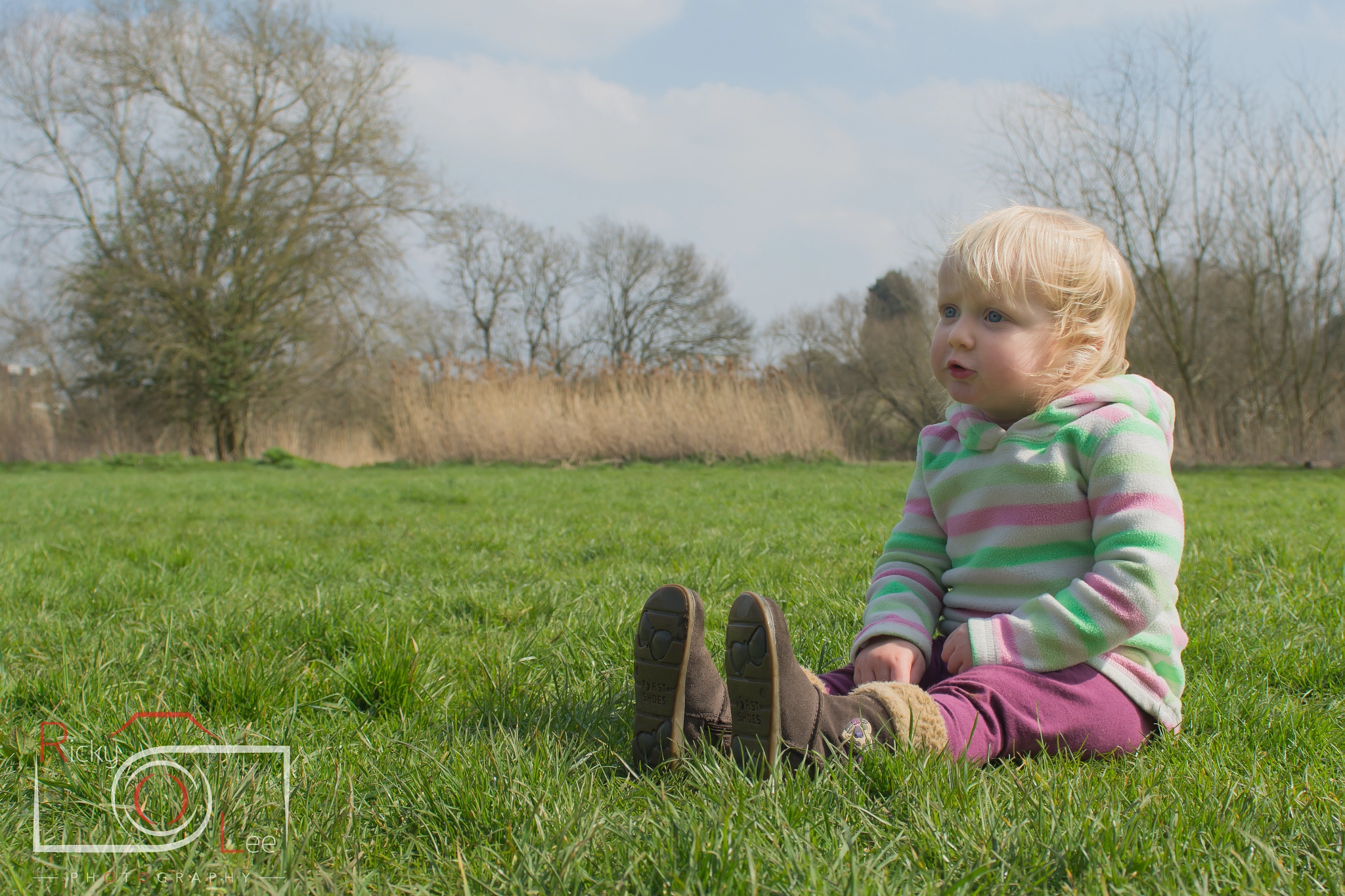 Sigma 24-70mm F2.8 EX DG Macro sample photo. Gorgeous little ellie photography