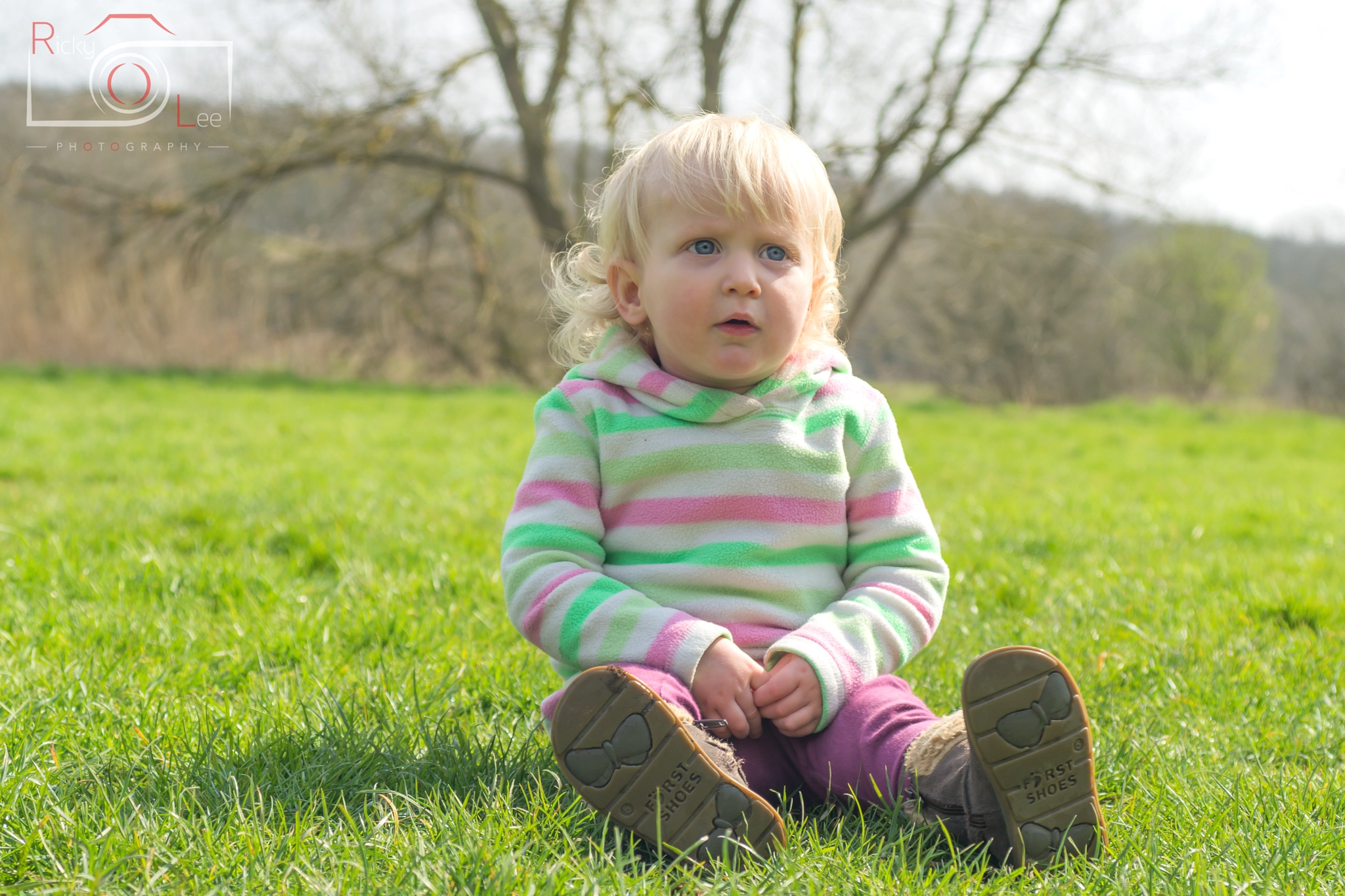 Sigma 24-70mm F2.8 EX DG Macro sample photo. Gorgeous little ellie photography