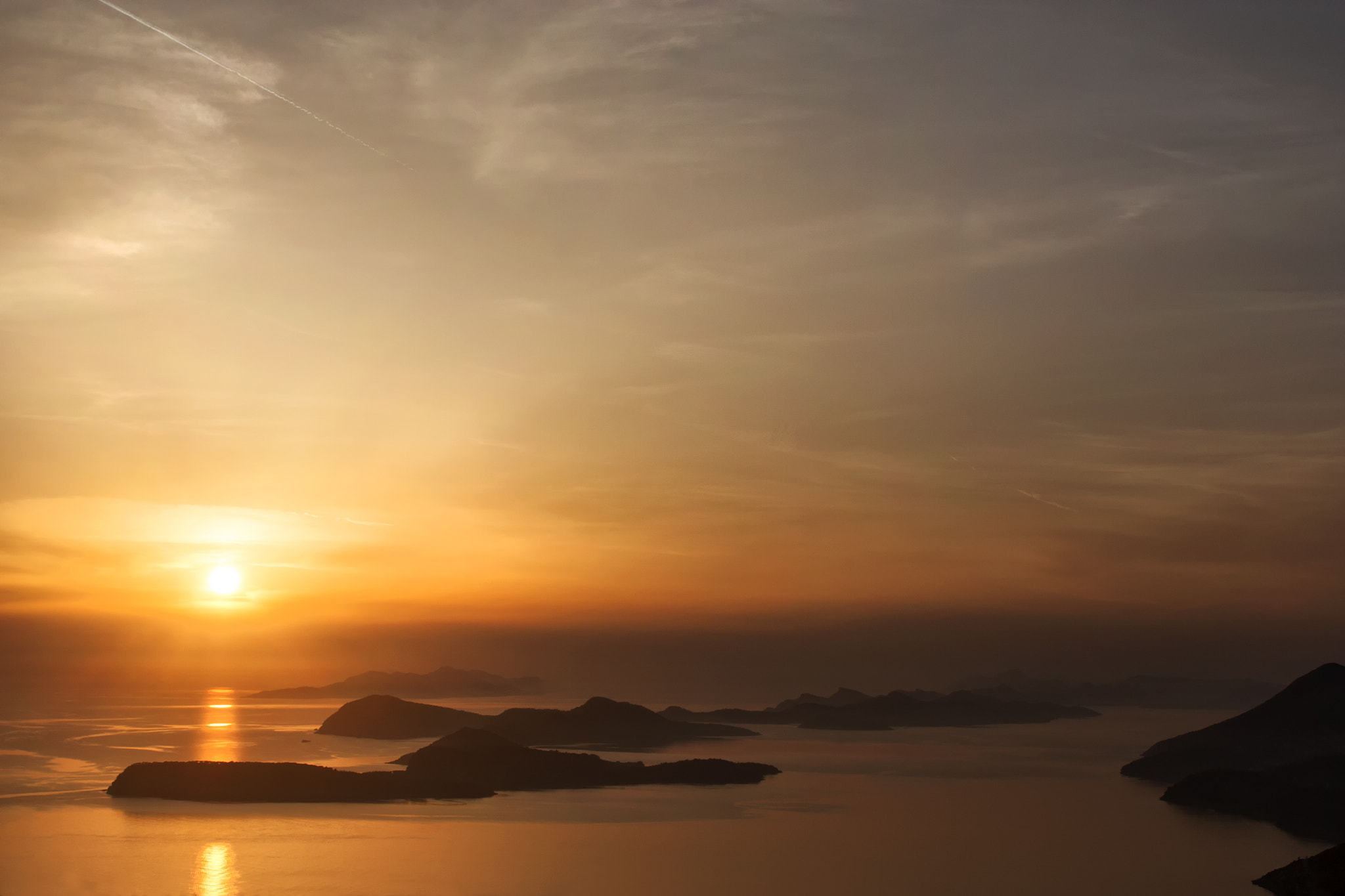 Canon EF 28-135mm F3.5-5.6 IS USM sample photo. Elaphite islands sunset photography