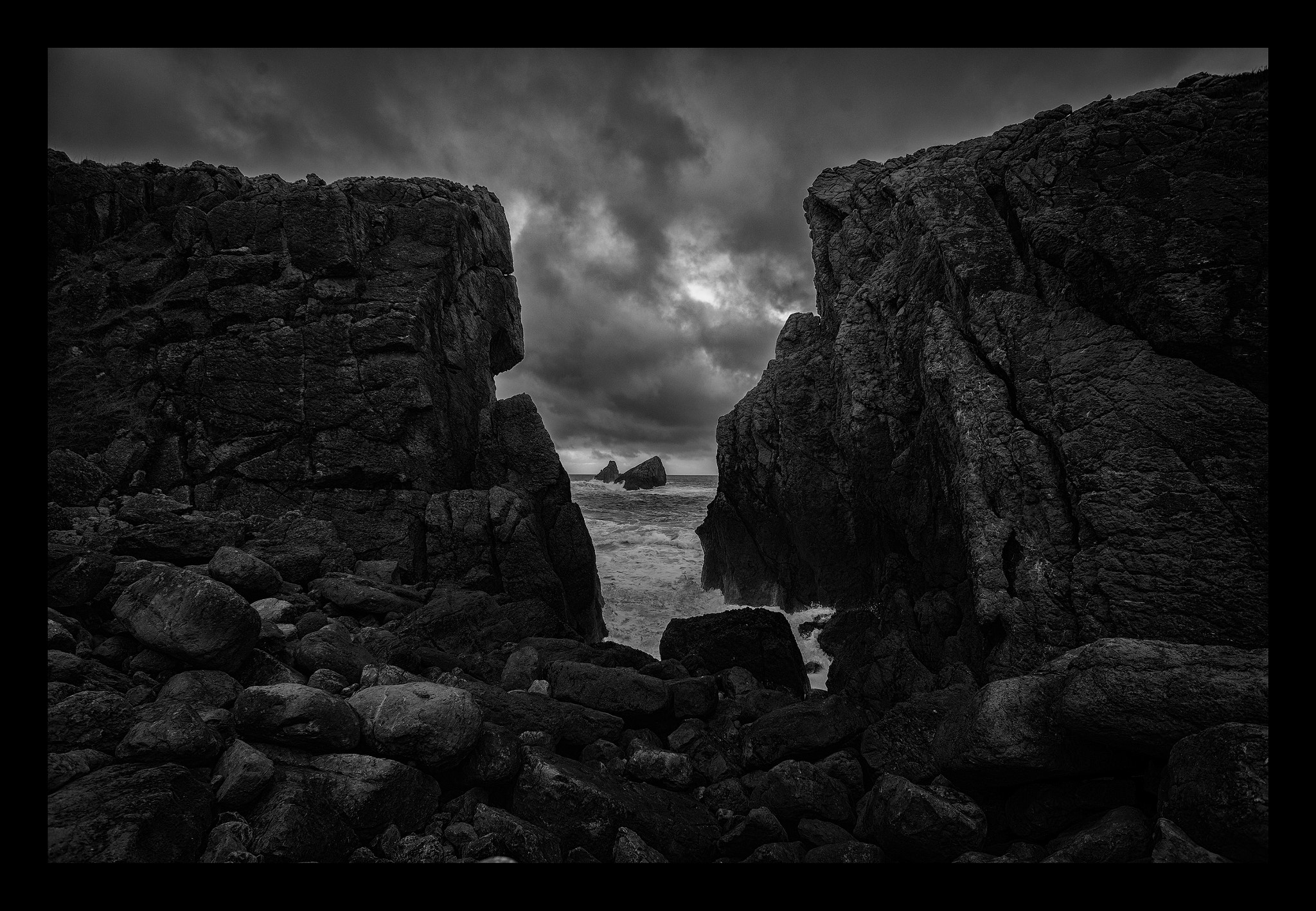 Nikon D600 + Nikon AF Nikkor 20mm F2.8D sample photo. Cerrias w photography