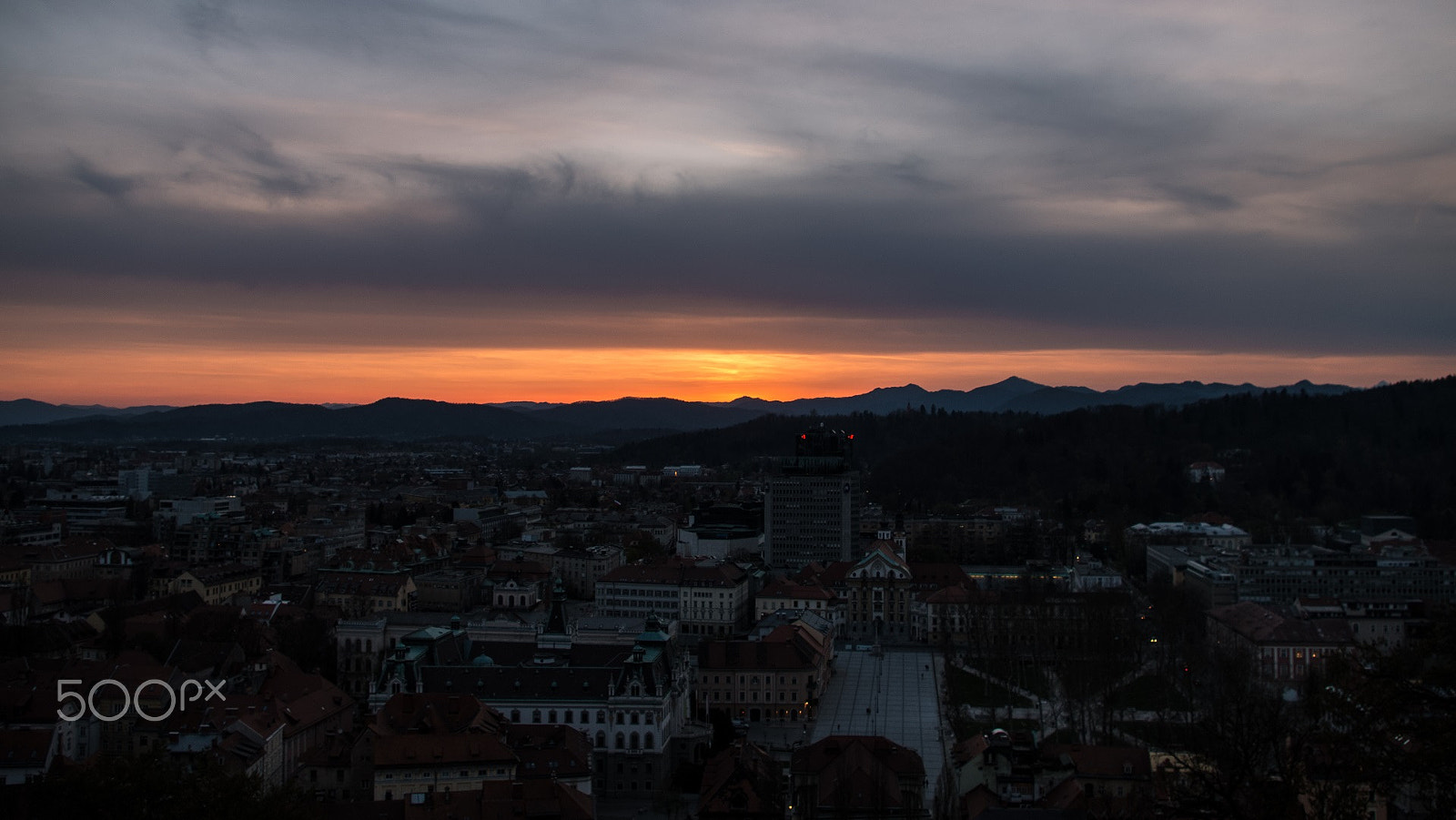 Pentax smc DA 18-55mm F3.5-5.6 AL sample photo. Sunset view of ljubljana in direction of polhograjski hills photography