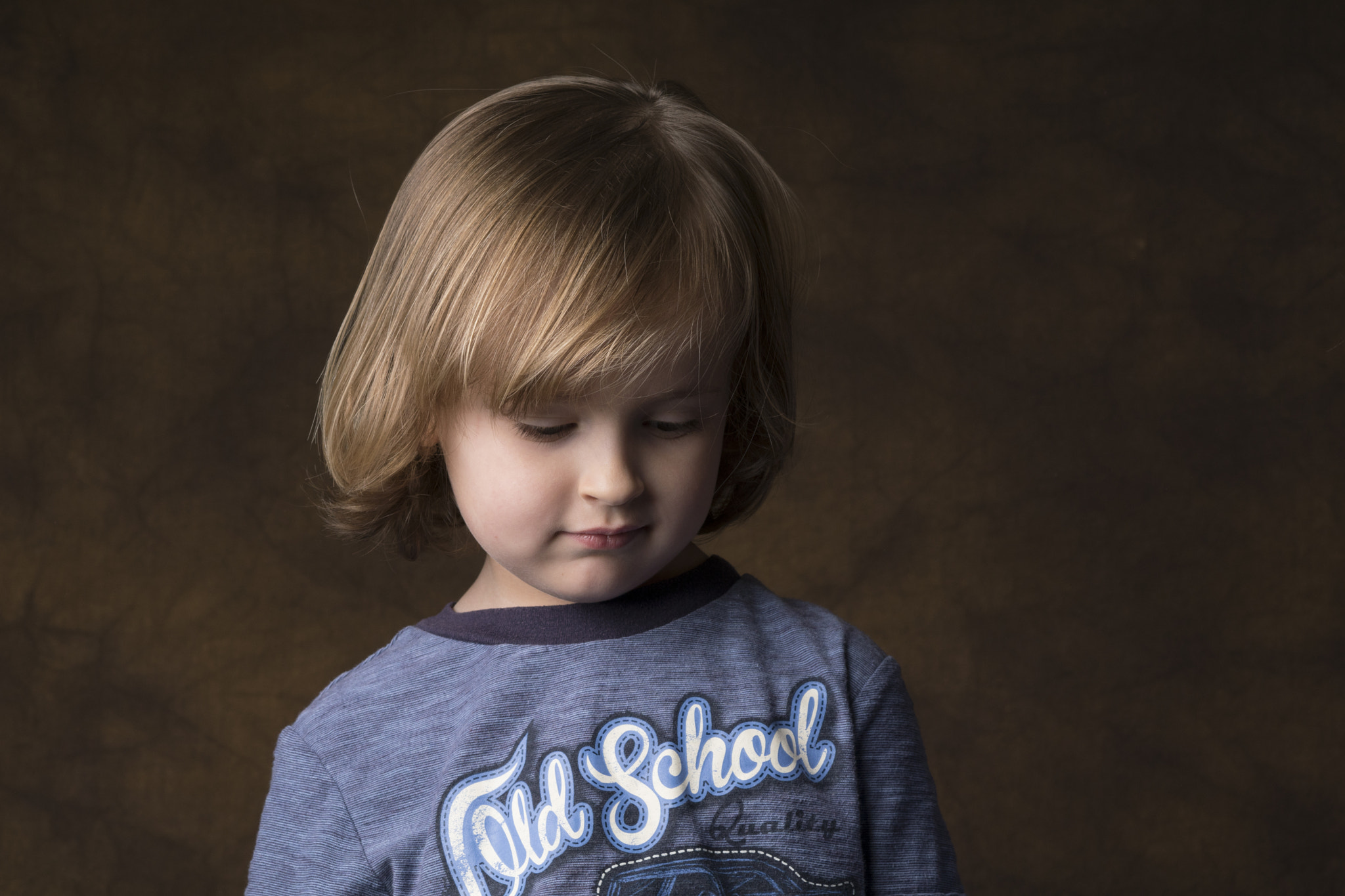Sony Planar T* 85mm F1.4 ZA sample photo. Younger brother photography