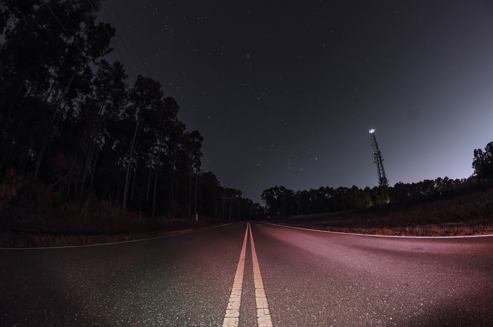 Nikon D5100 + Samyang 8mm F3.5 Aspherical IF MC Fisheye sample photo. Night road photography