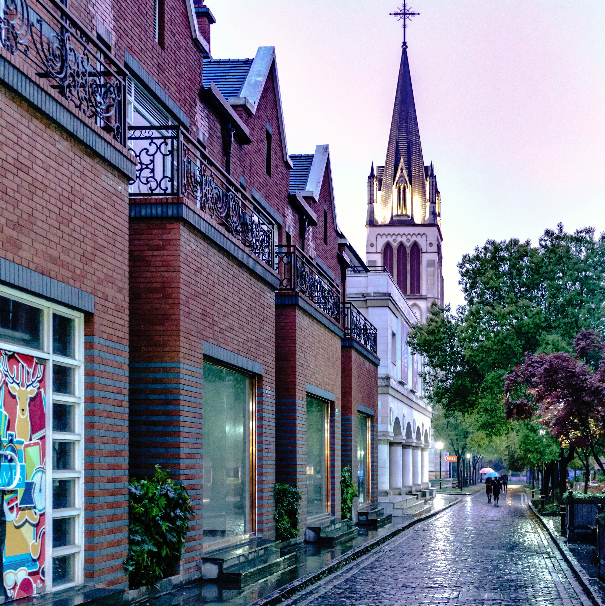 Sony a7R II + 24-70mm F2.8 G SSM OSS sample photo. Rainy street in a small town photography