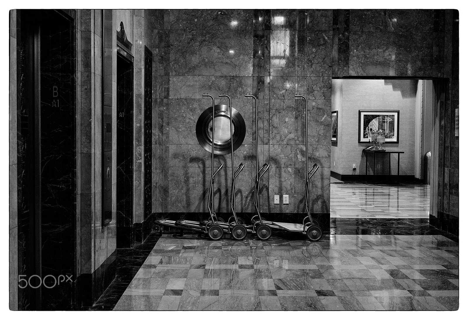 Leica Summarit-M 50mm F2.4 sample photo. Elevator lobby photography