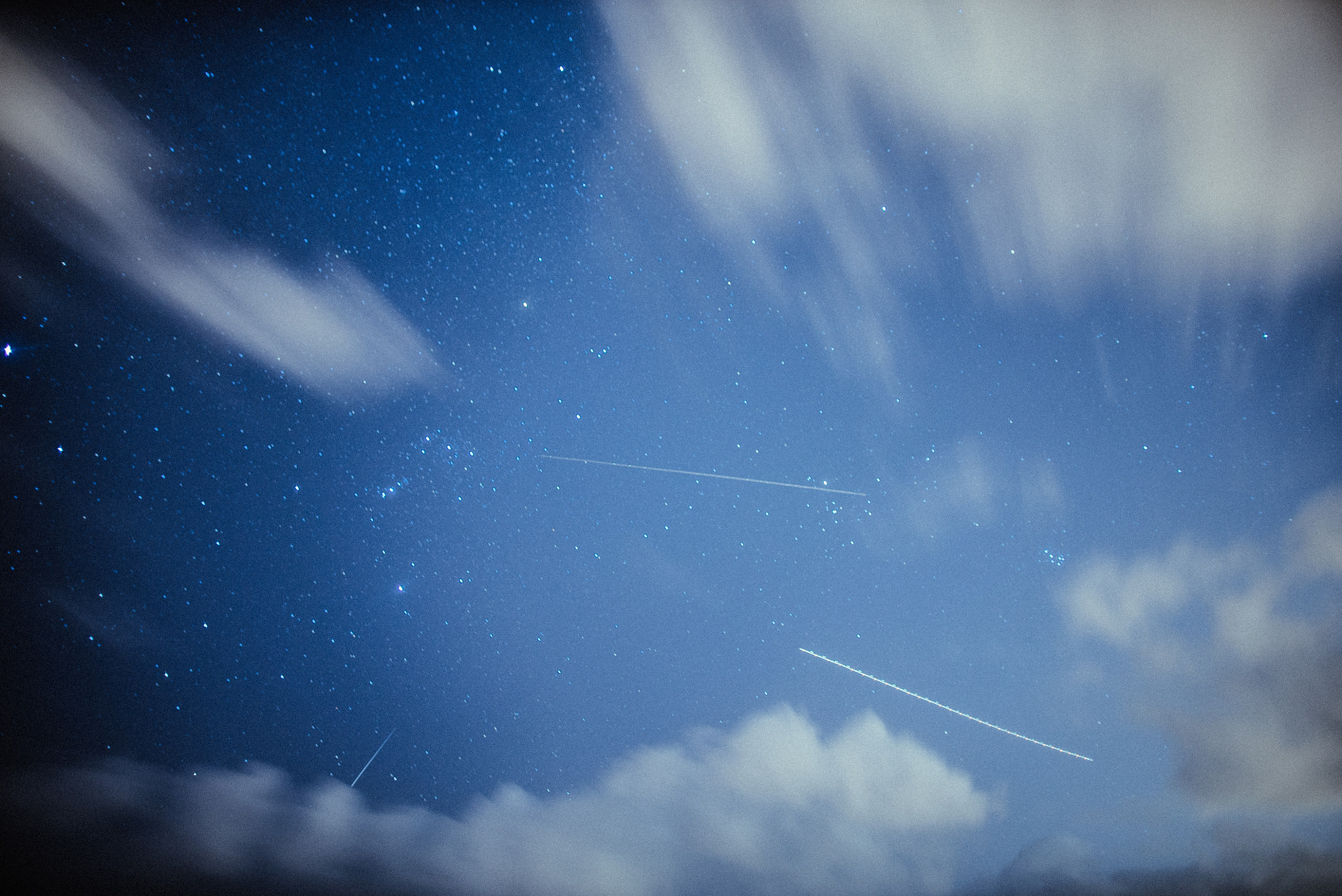Sony a7S + Canon EF 24mm F1.4L II USM sample photo
