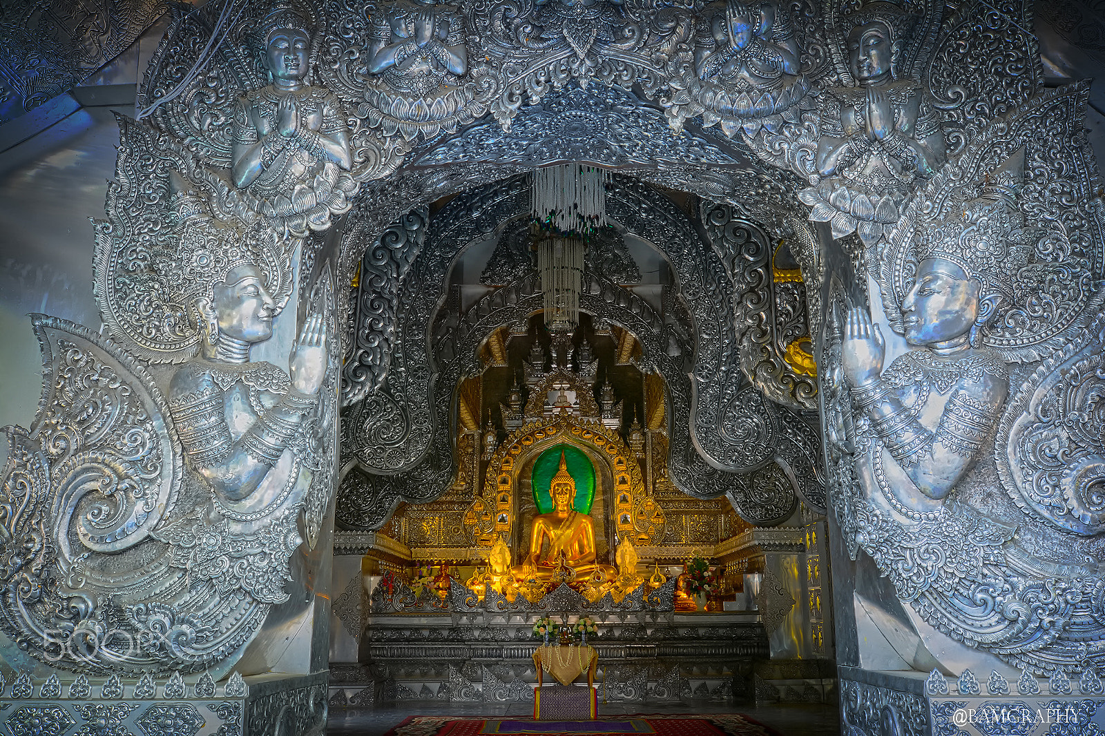Nikon D7100 + Nikon AF-S Nikkor 20mm F1.8G ED sample photo. Wat srisuphan photography