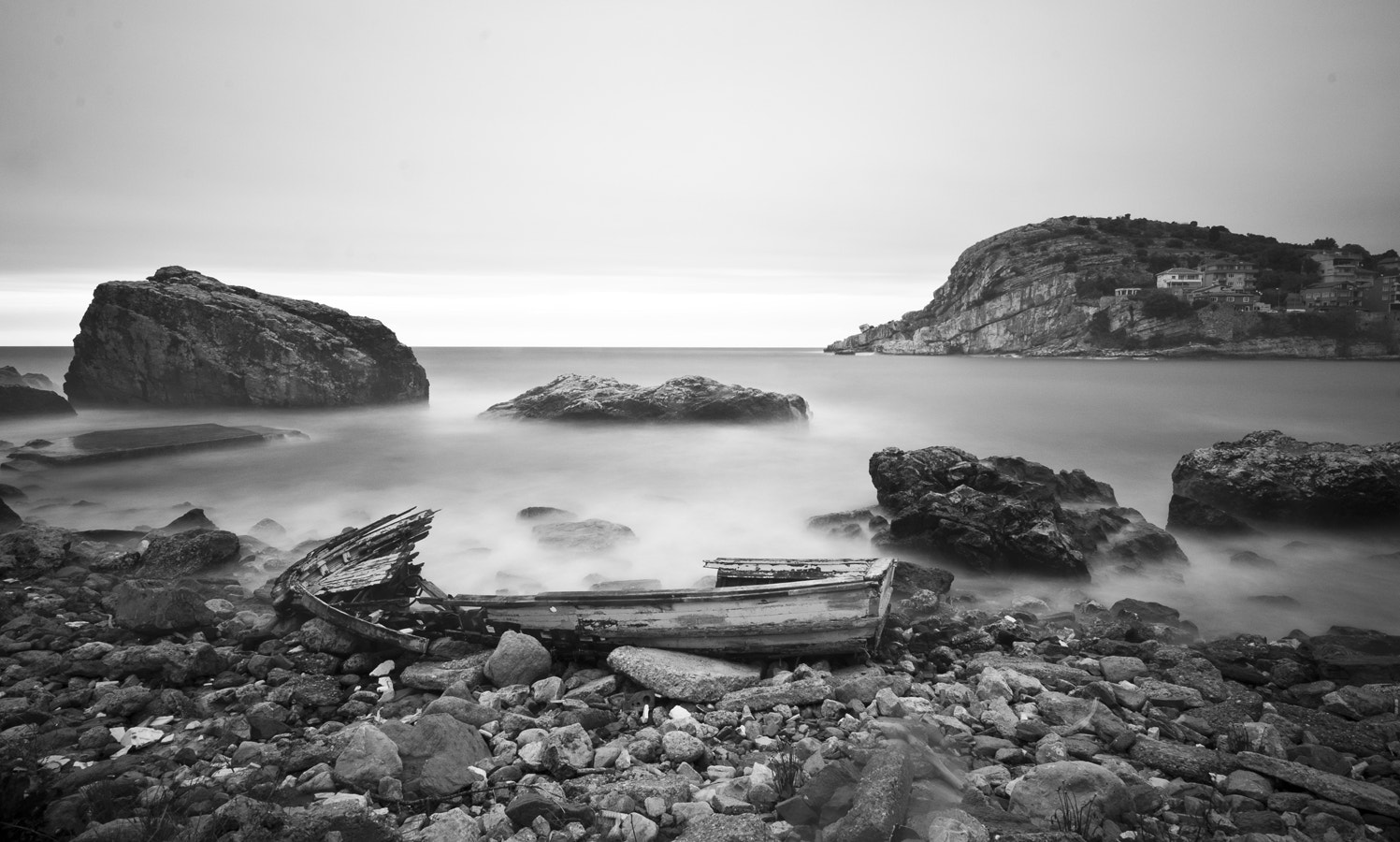 AF Zoom-Nikkor 28-80mm f/3.3-5.6G sample photo. Amasra photography