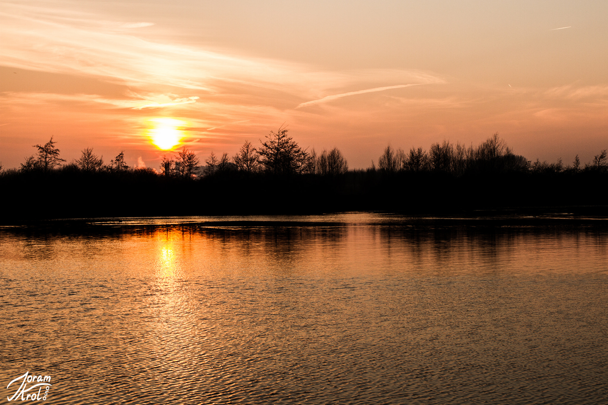 Canon EF 35mm F2 IS USM sample photo. Sundown in groningen photography