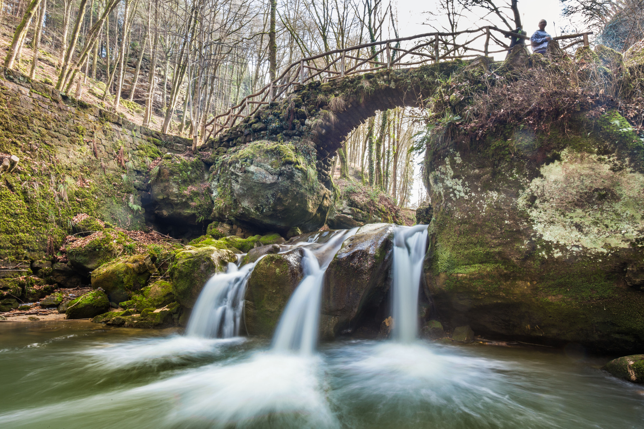 Canon EOS 5D Mark II + Canon EF 16-35mm F2.8L USM sample photo. Luxembourg bridge photography