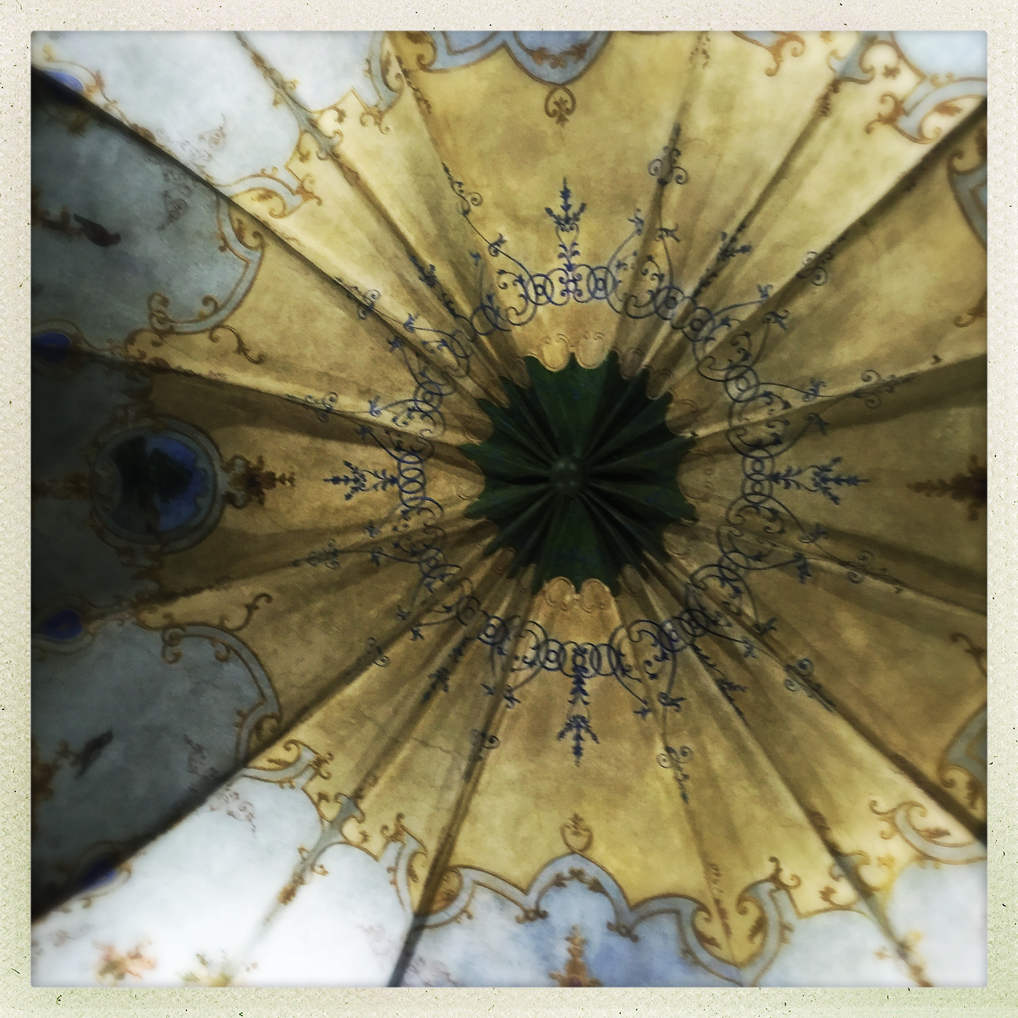 Hipstamatic 302 sample photo. Delicate ceiling photography