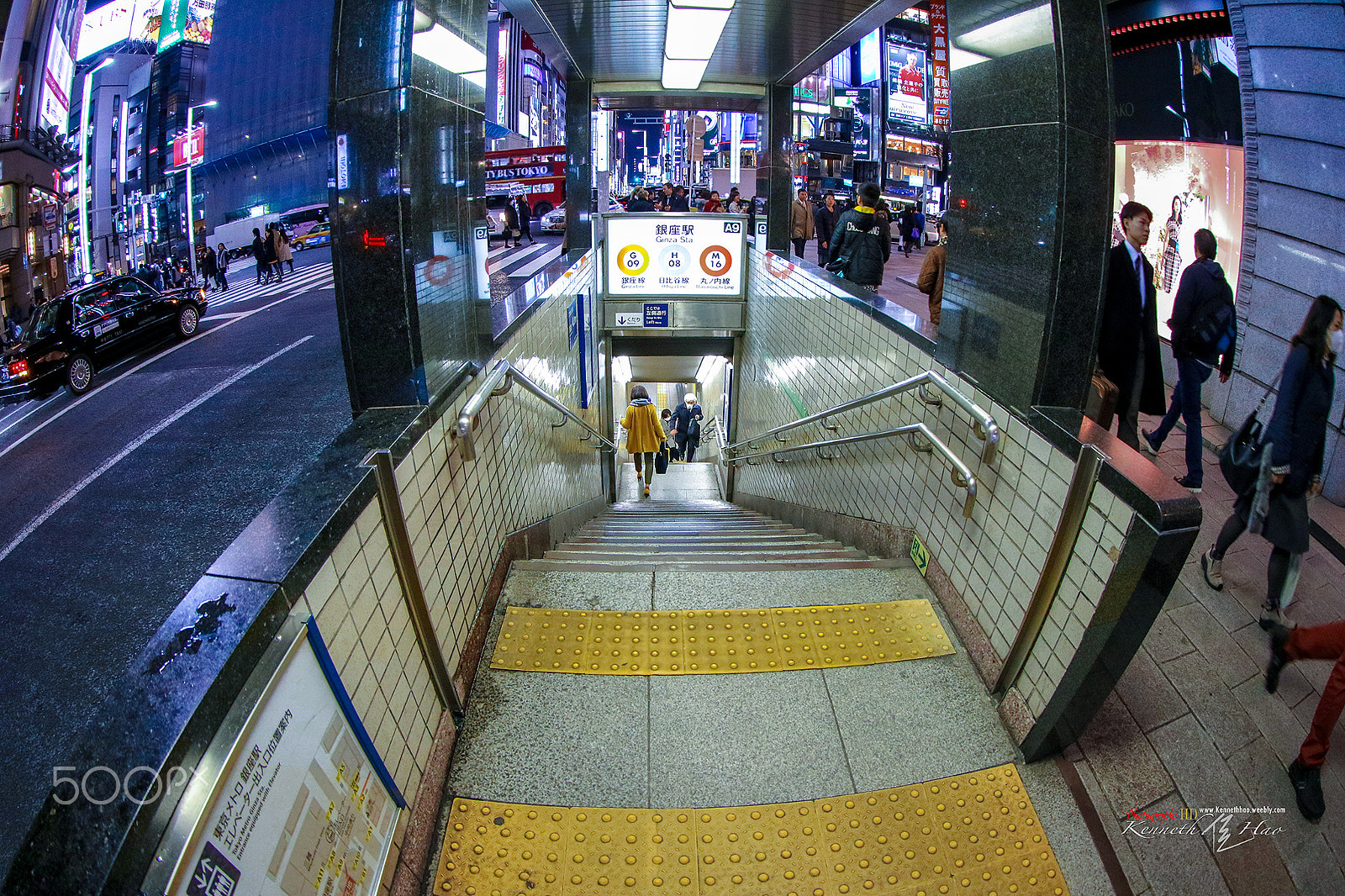 Canon EF 8-15mm F4L Fisheye USM sample photo. Subway photography