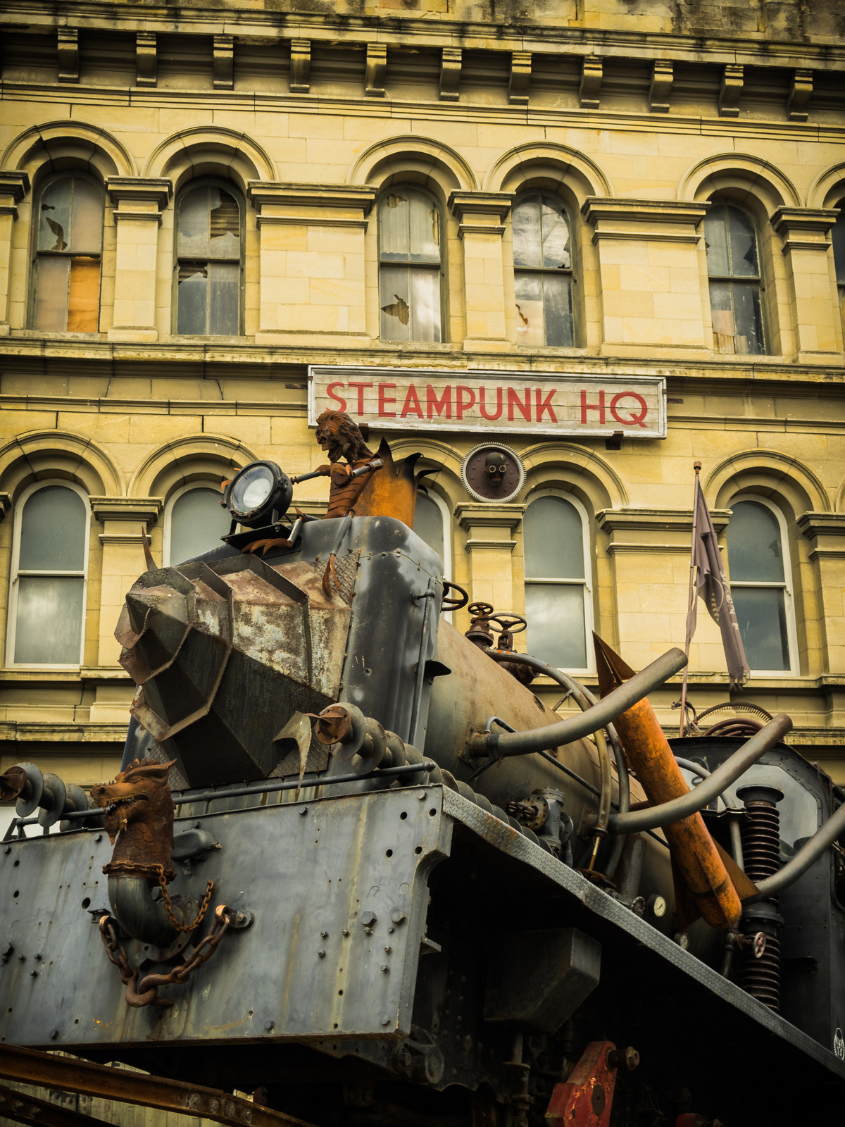 Olympus M.Zuiko Digital 14-42mm F3.5-5.6 II R sample photo. Steampunk hq photography