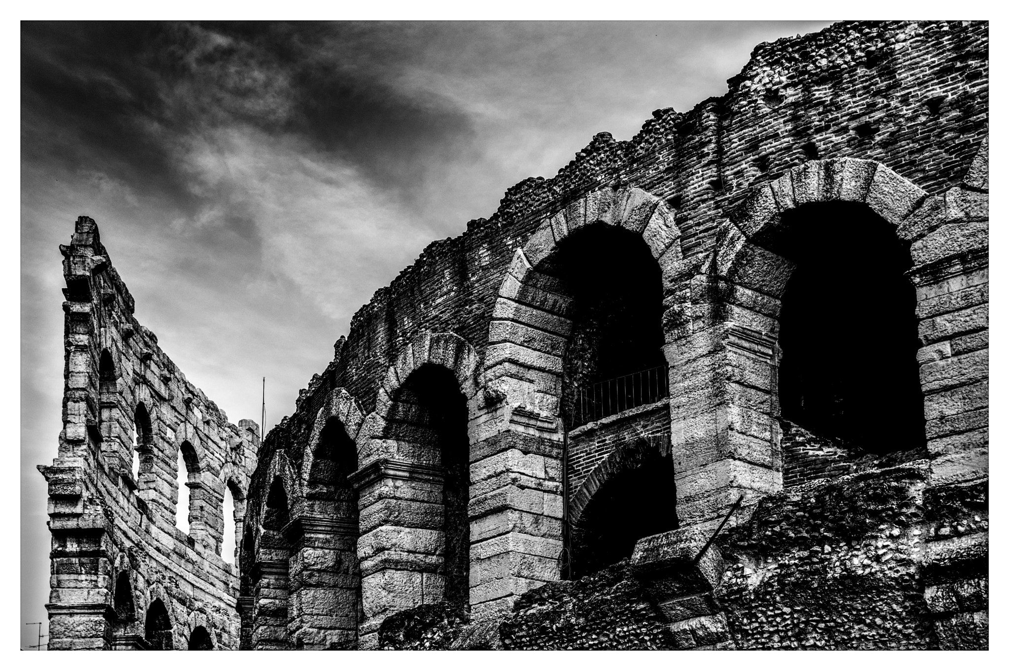 Pentax smc DA 35mm F2.4 AL sample photo. Arena di verona photography