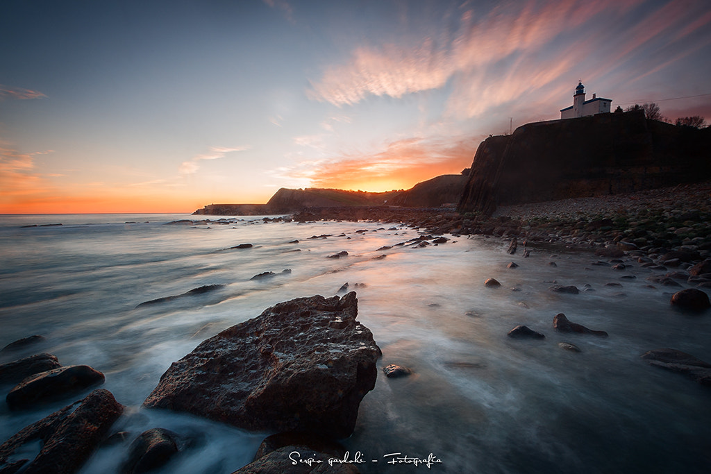 Nikon D700 + Sigma 10-20mm F3.5 EX DC HSM sample photo. Faro zumaia photography