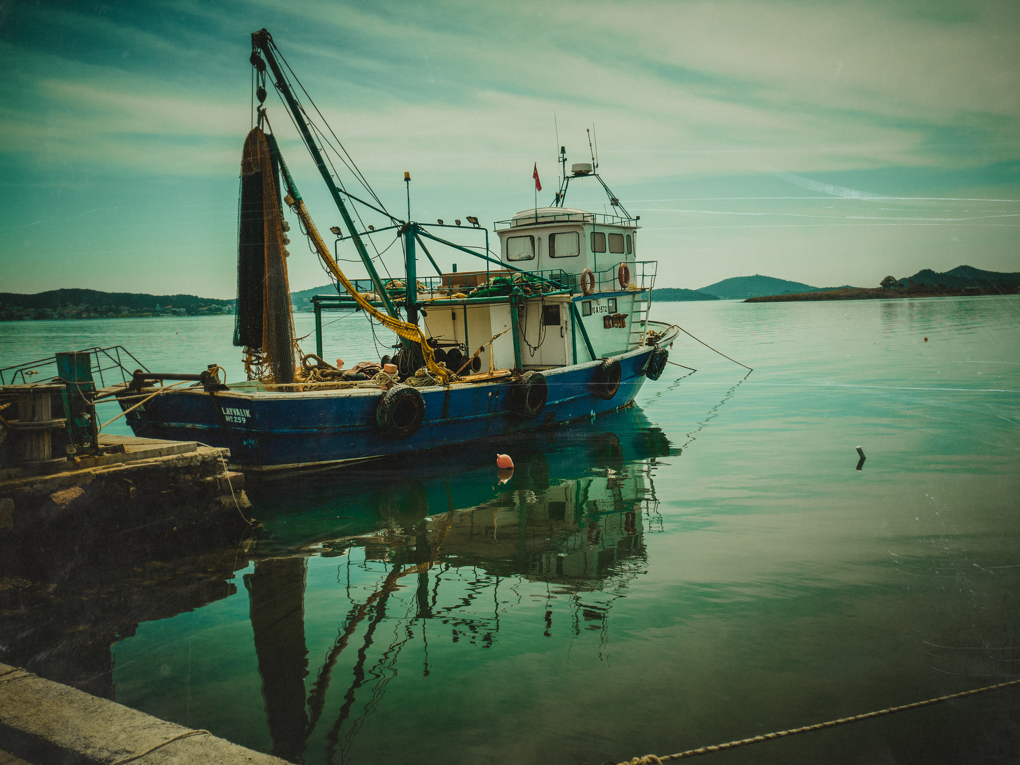 Olympus OM-D E-M5 II + Olympus M.Zuiko Digital 17mm F1.8 sample photo. Lonely island photography