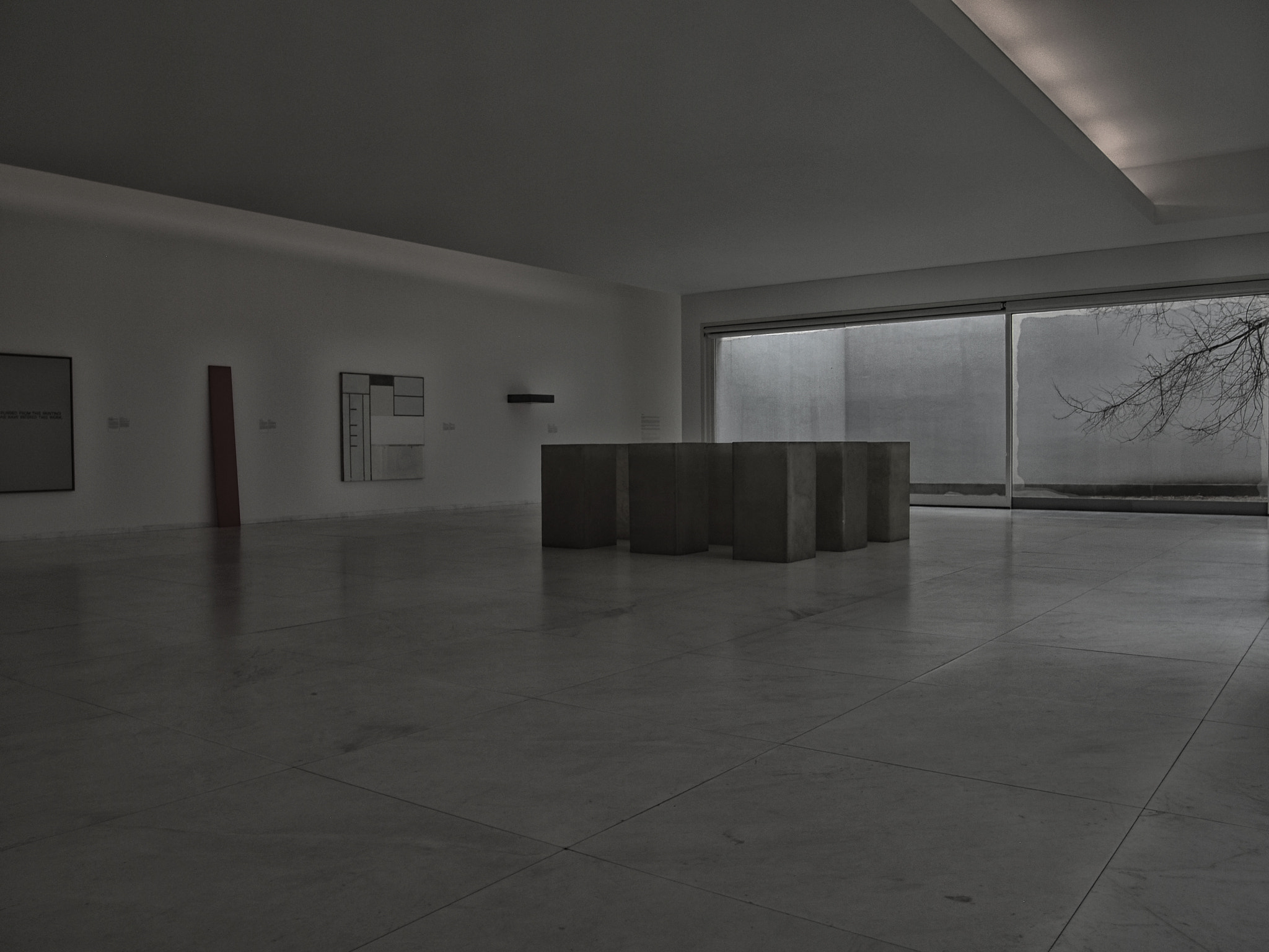 Olympus PEN E-P1 sample photo. Museo serralves photography