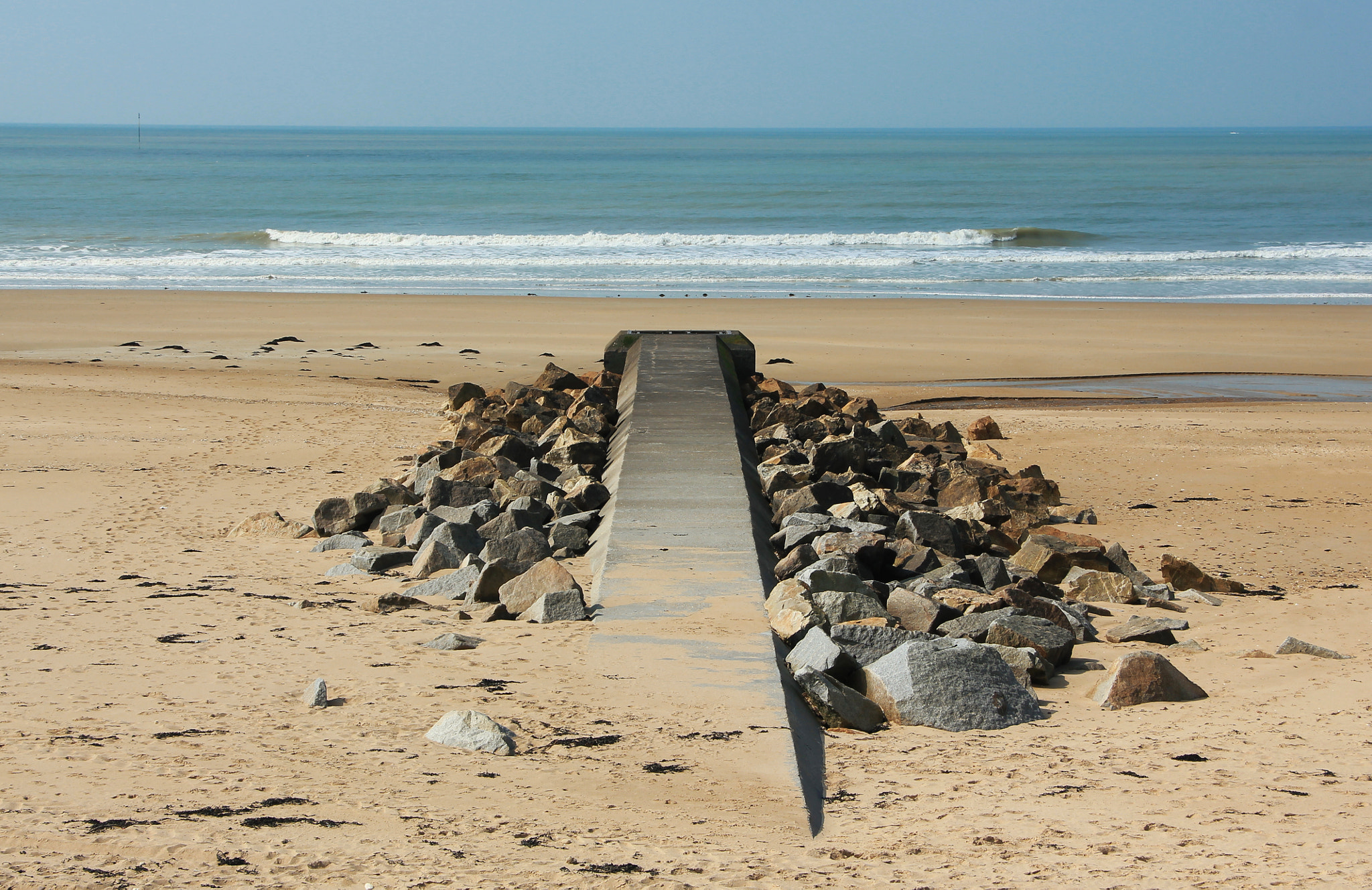 Canon EF-S 18-135mm F3.5-5.6 IS STM sample photo. Pirou-plage photography