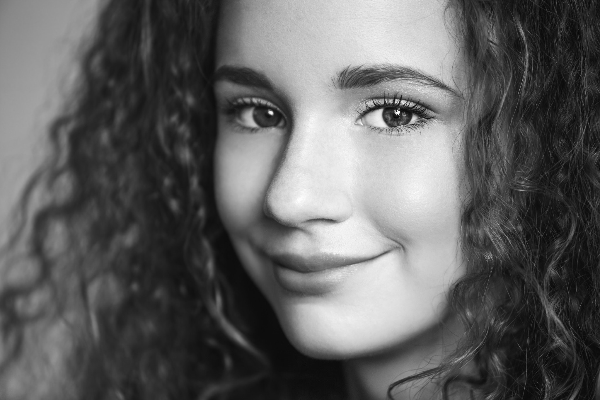 Canon EF 180mm F3.5L Macro USM sample photo. Girl photography