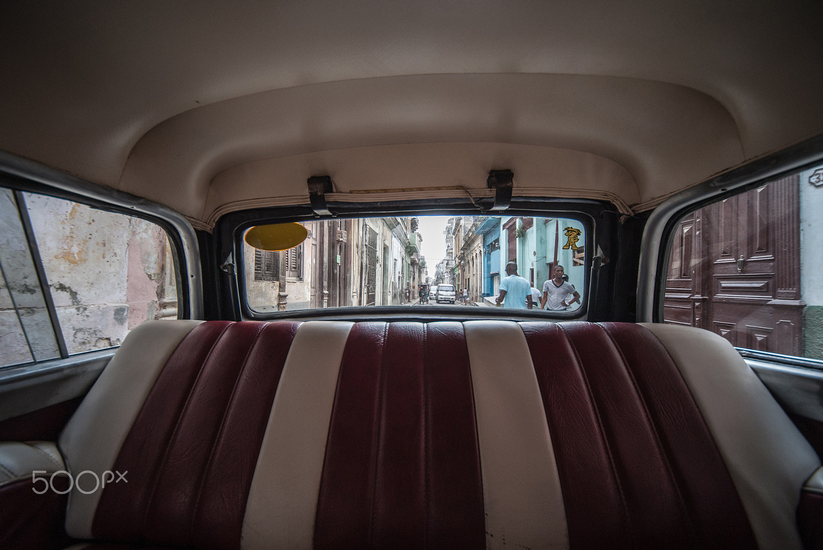Sigma 12-24mm F4.5-5.6 EX DG Aspherical HSM sample photo. From behind. photography