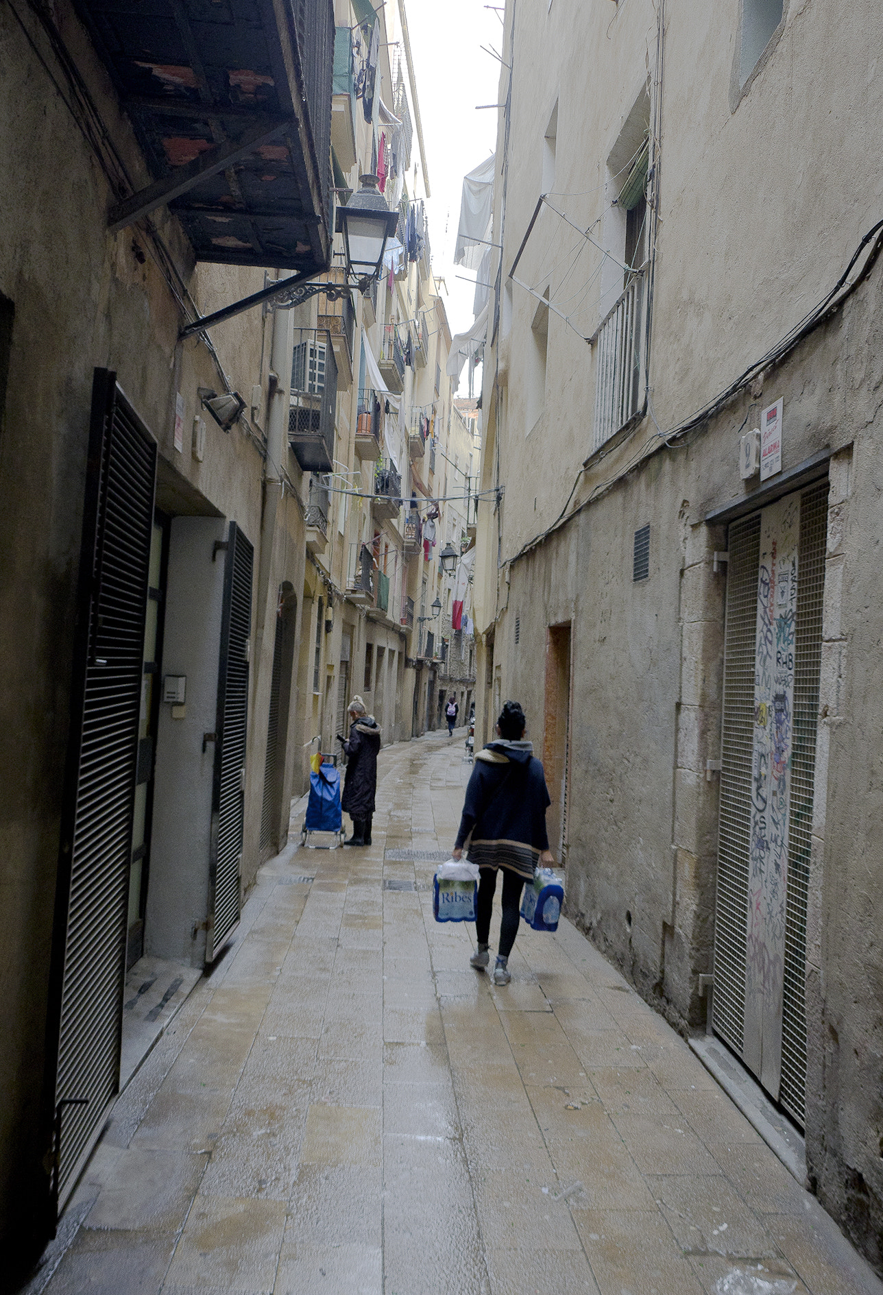 Nikon D7000 + Sigma 8-16mm F4.5-5.6 DC HSM sample photo. Barcellona photography