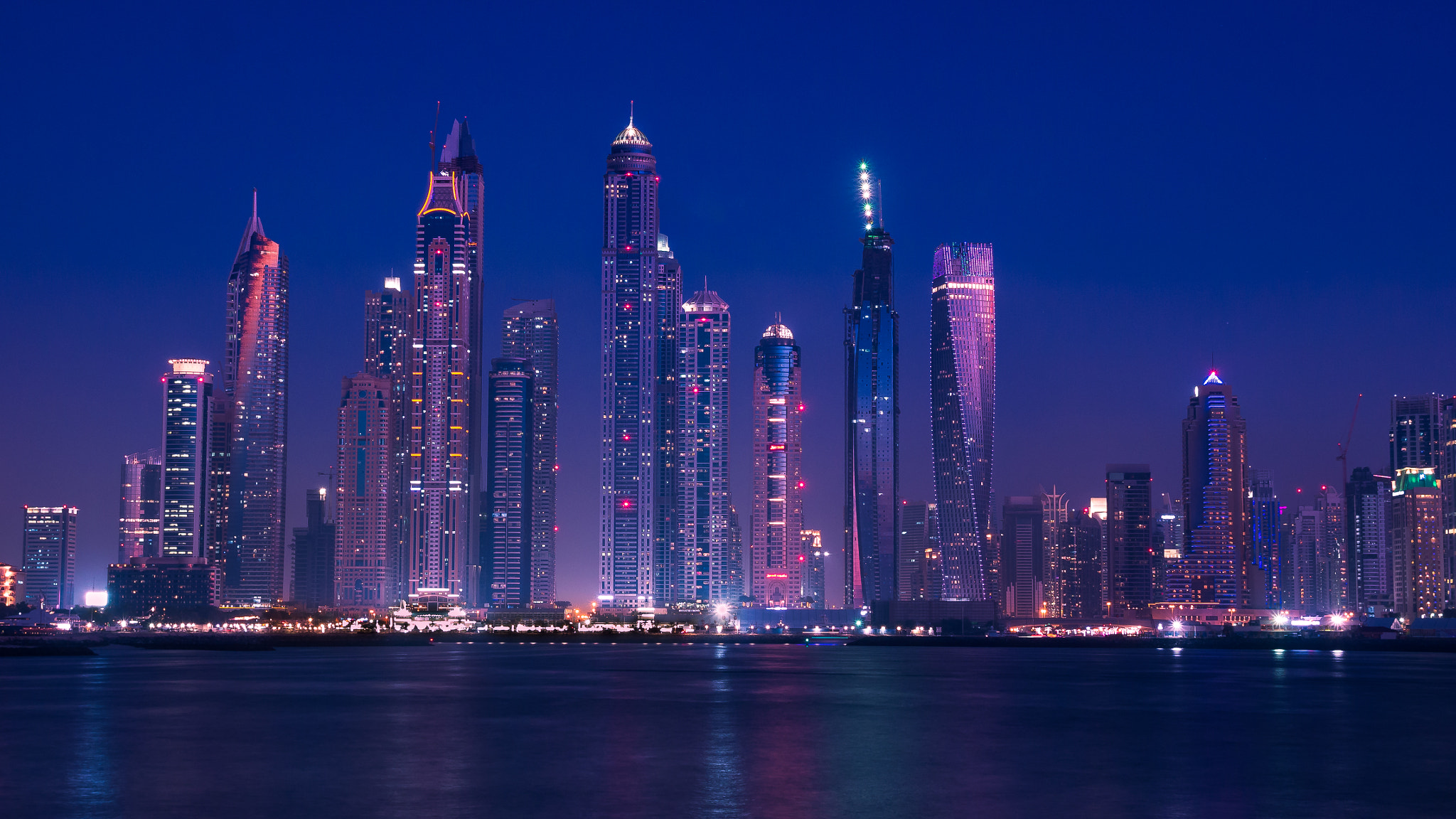 Panasonic Lumix DMC-G5 sample photo. Mellow evening in dubai photography