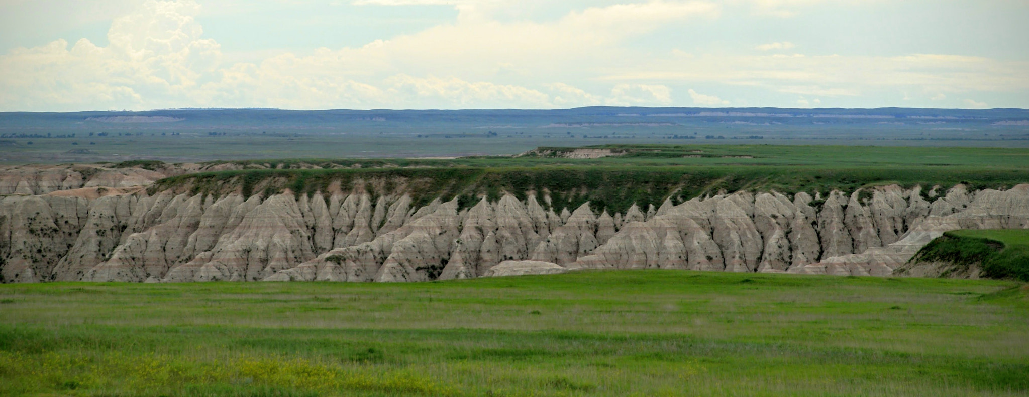 Sony Alpha DSLR-A100 + Tamron 16-300mm F3.5-6.3 Di II VC PZD Macro sample photo. Back at the badlands photography