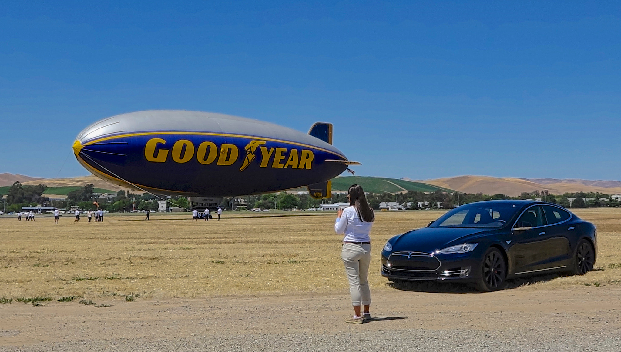 Sony HDR-CX900 sample photo. Goodyear blimp n10a spirit of america livermore airport 2016. photography