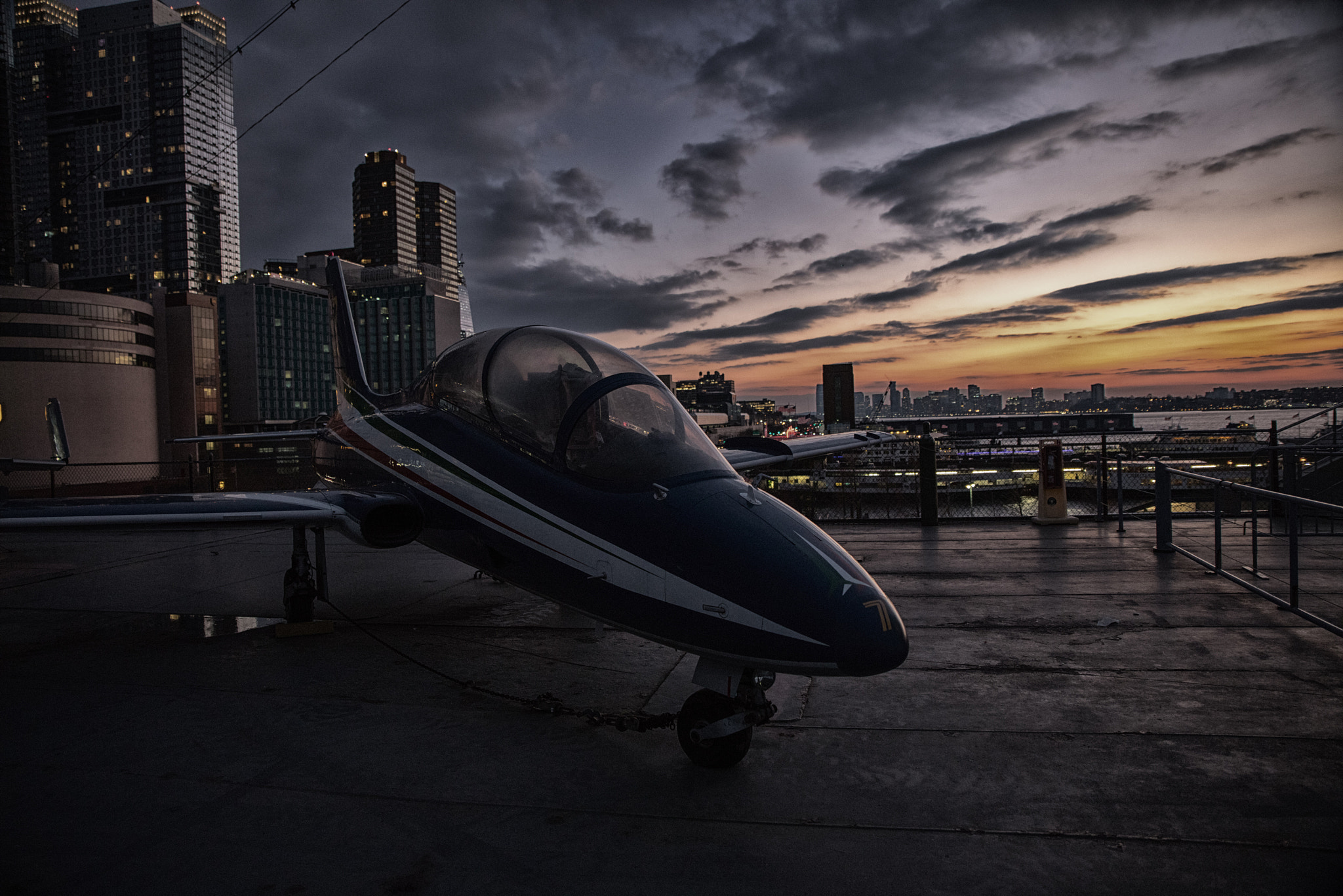 Canon EOS 5DS + Sigma 24-70mm F2.8 EX DG Macro sample photo. Uss intrepid photography