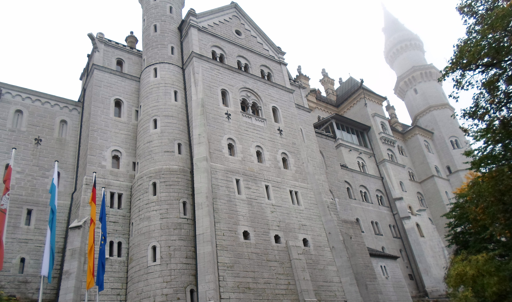 Samsung ST77 / ST79 sample photo. Castle neuschwanstein photography
