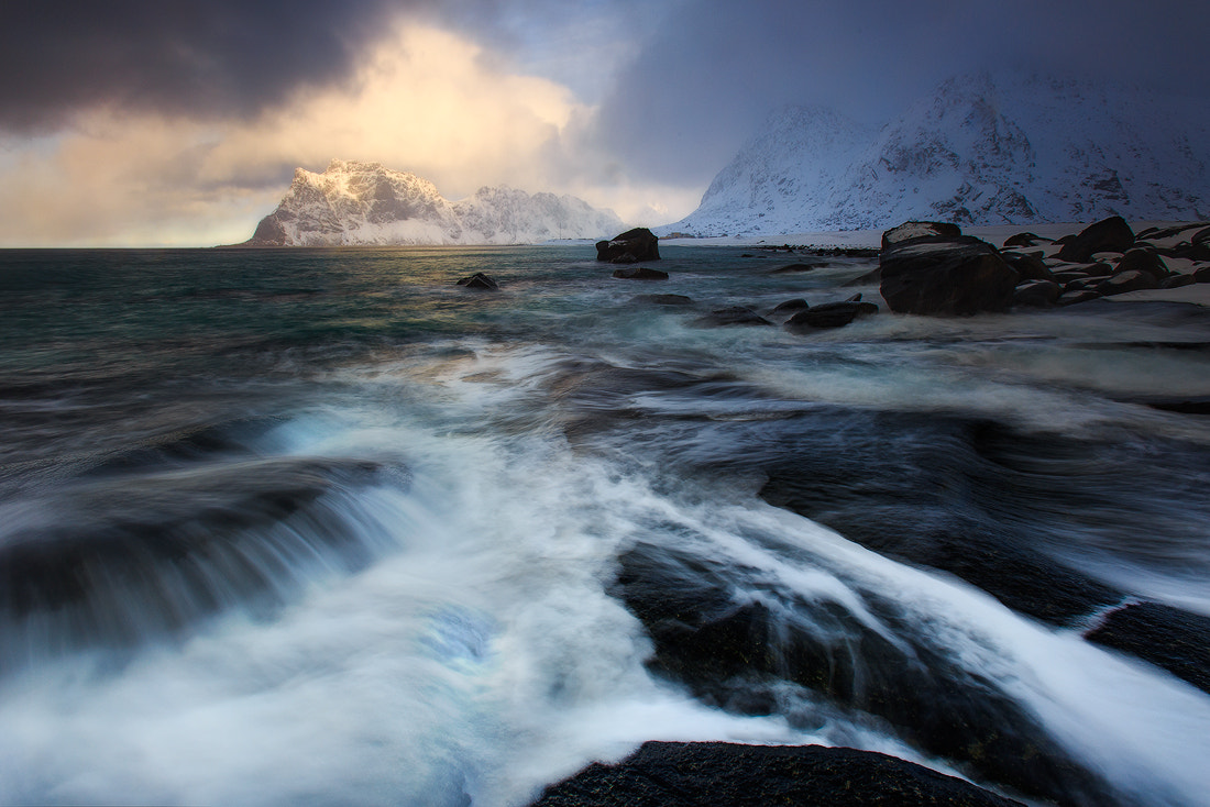 Canon EOS 6D + Canon EF 16-35mm F2.8L USM sample photo. Utakleiv, lofoten, norway photography