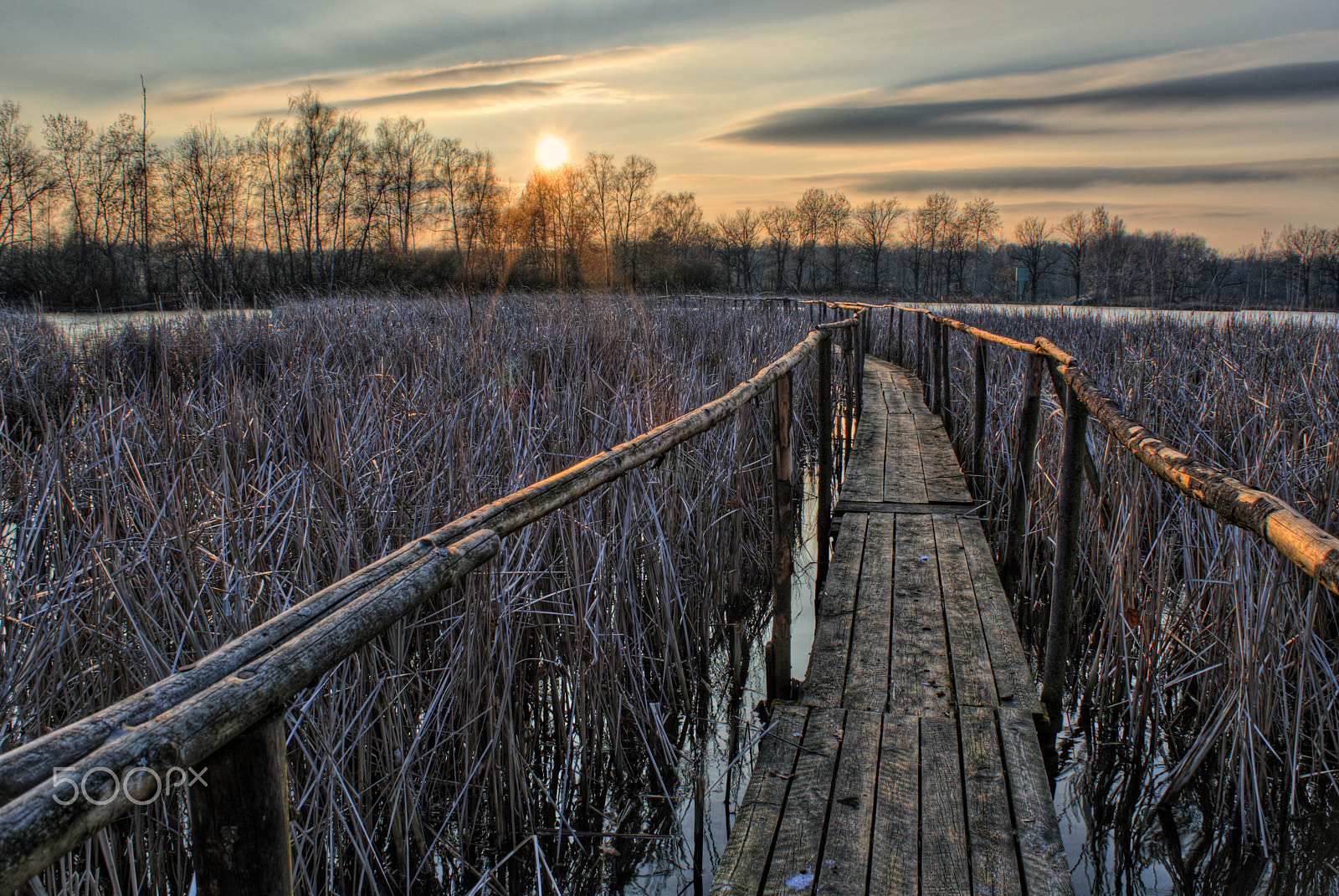 18.00 - 55.00 mm f/3.5 - 5.6 sample photo. Sunset over the pound photography