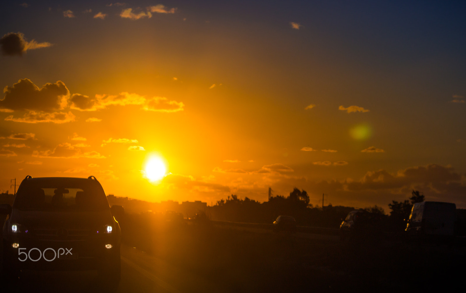 Canon EF 70-210mm f/3.5-4.5 USM sample photo. Escaping the sun photography