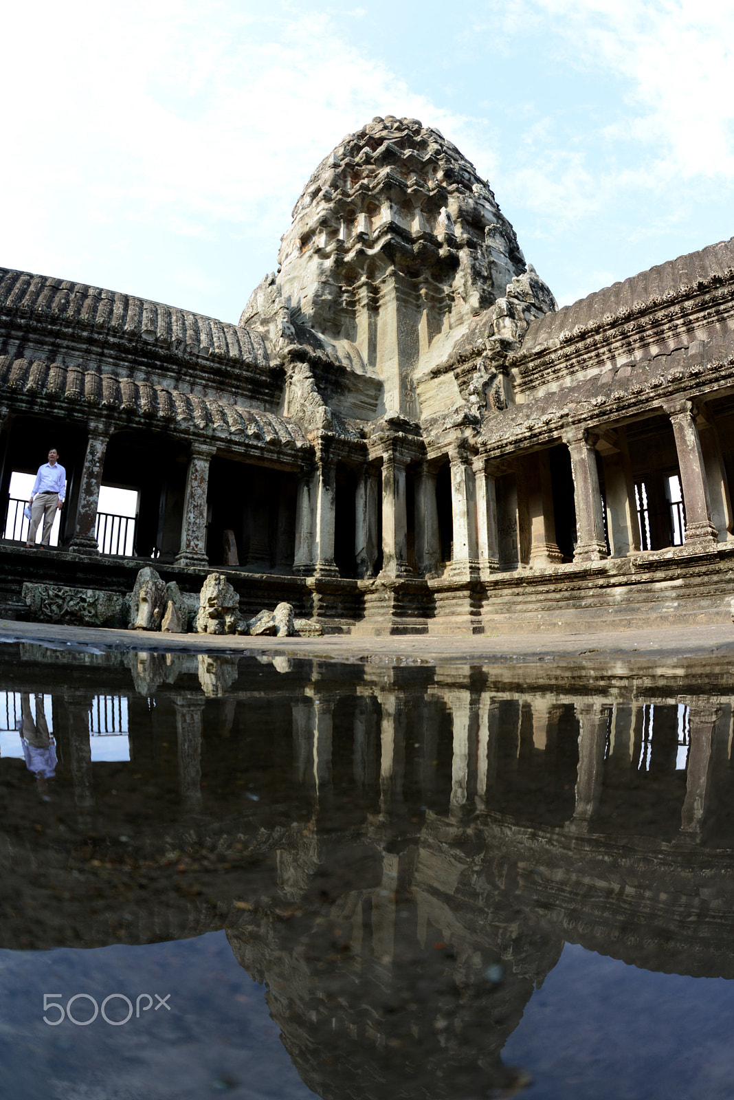 Nikon D800 + Sigma 15mm F2.8 EX DG Diagonal Fisheye sample photo. Asia cambodia angkor wat photography