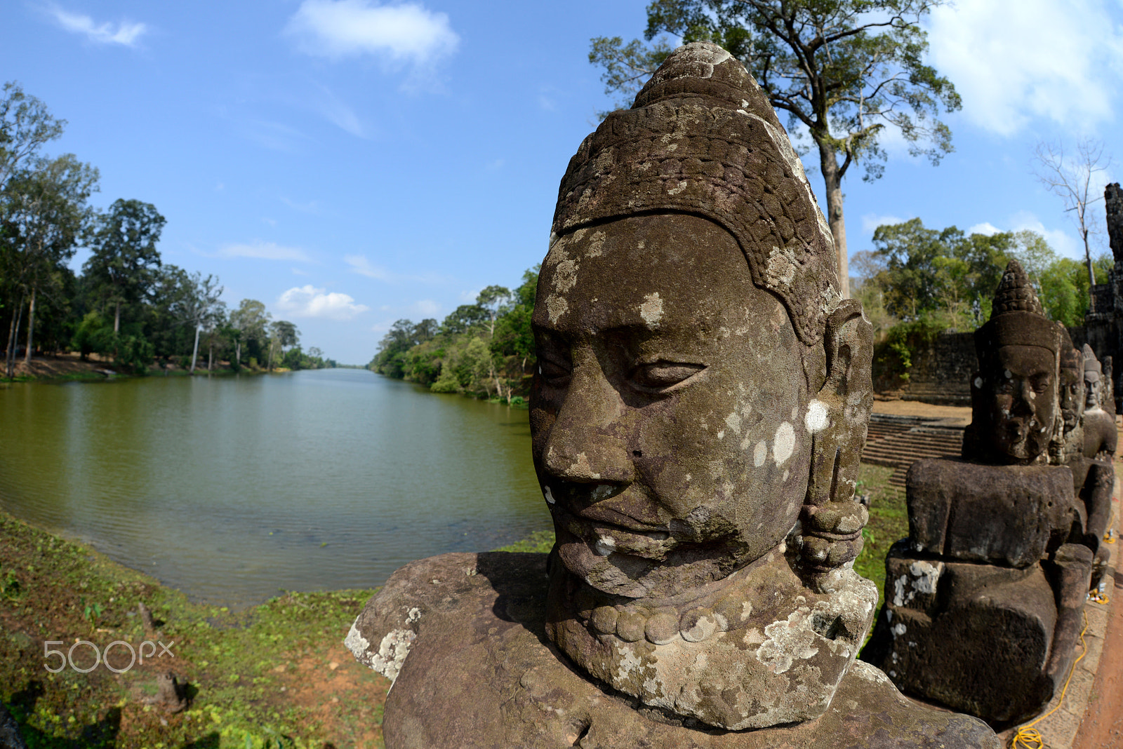 Nikon D800 + Sigma 15mm F2.8 EX DG Diagonal Fisheye sample photo. Asia cambodia angkor thom photography
