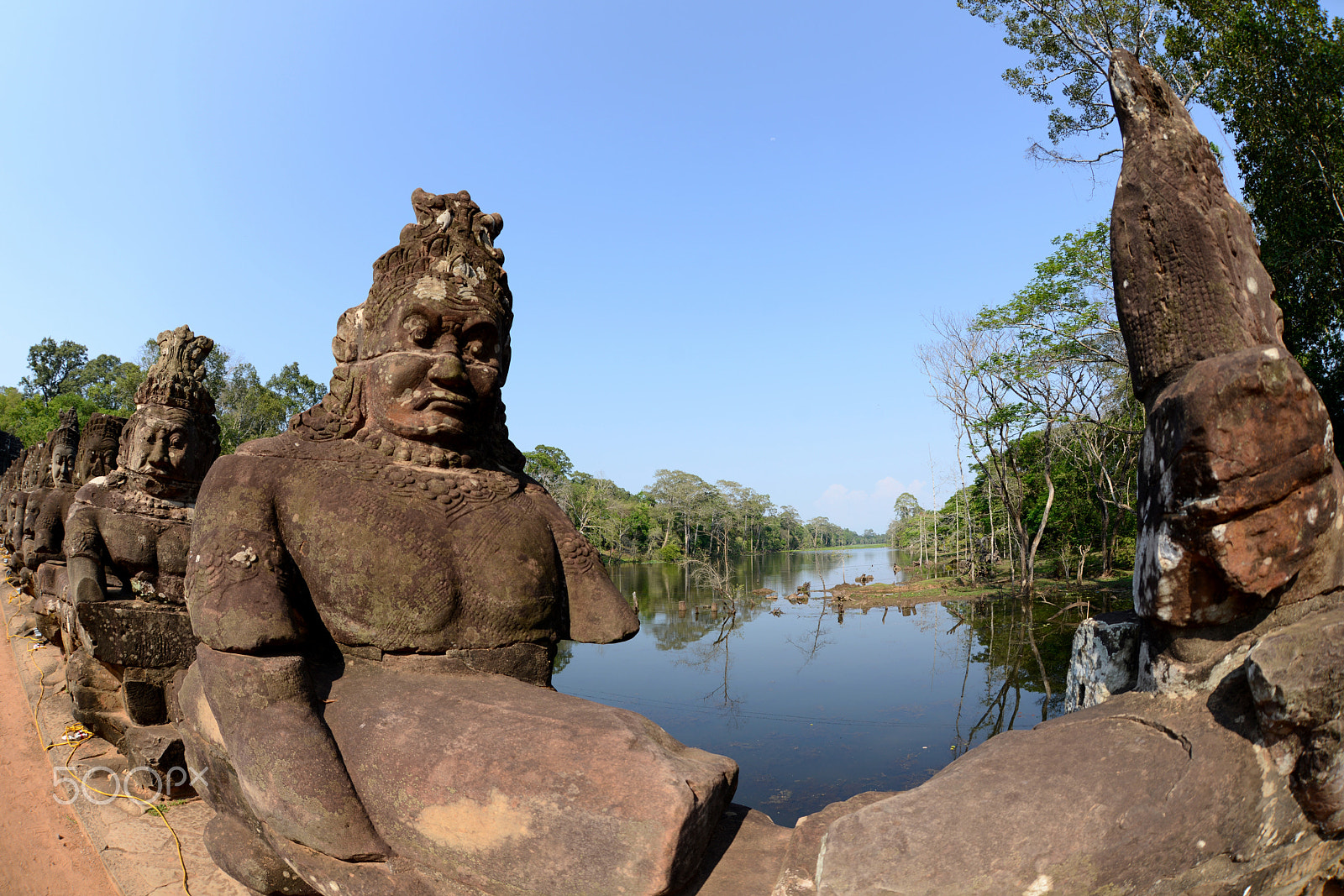 Nikon D800 + Sigma 15mm F2.8 EX DG Diagonal Fisheye sample photo. Asia cambodia angkor thom photography
