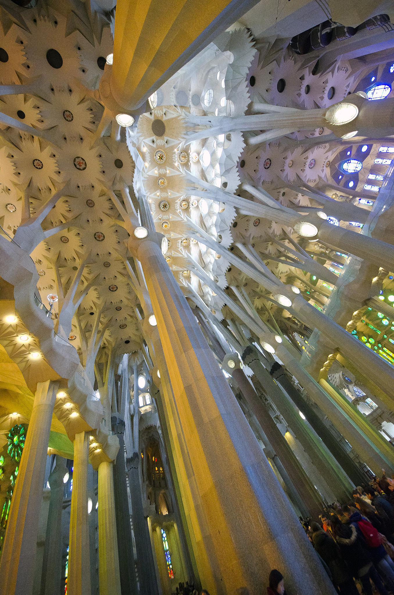 Sigma 8-16mm F4.5-5.6 DC HSM sample photo. La sagrada familia photography