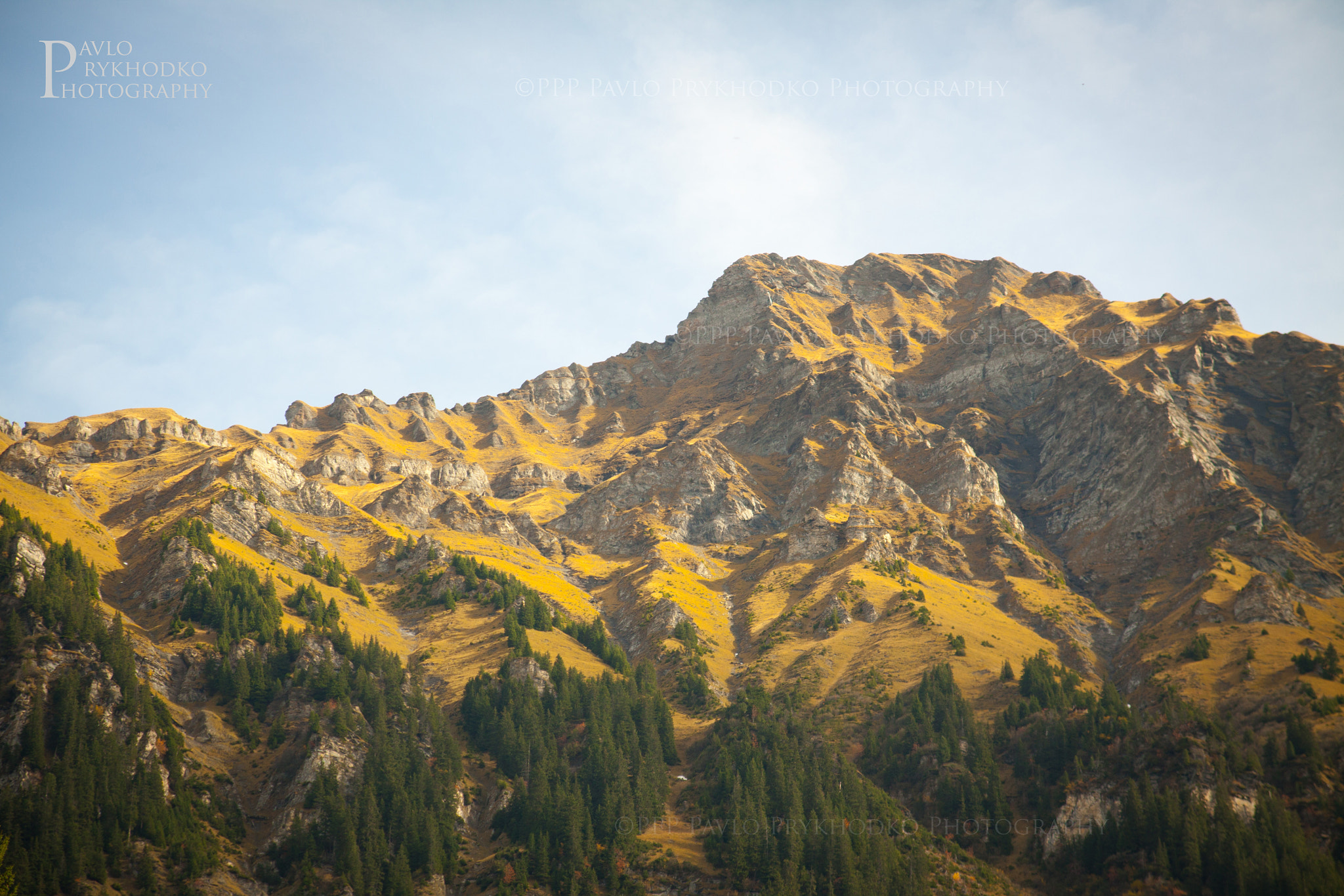 Sigma 17-70mm F2.8-4 DC Macro OS HSM sample photo. Lemon mountain photography